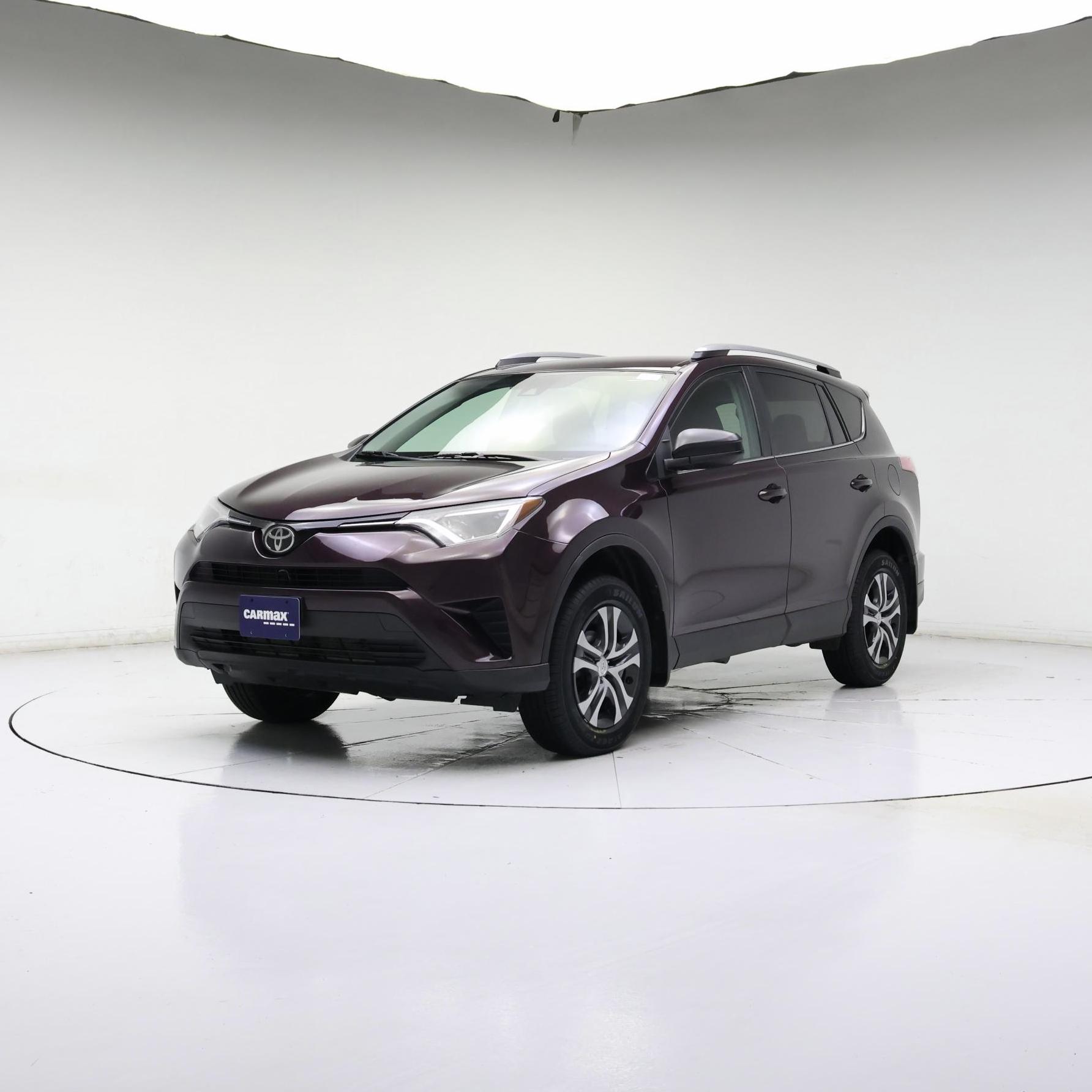 Thumbnail: 2018 Toyota RAV4 - 8