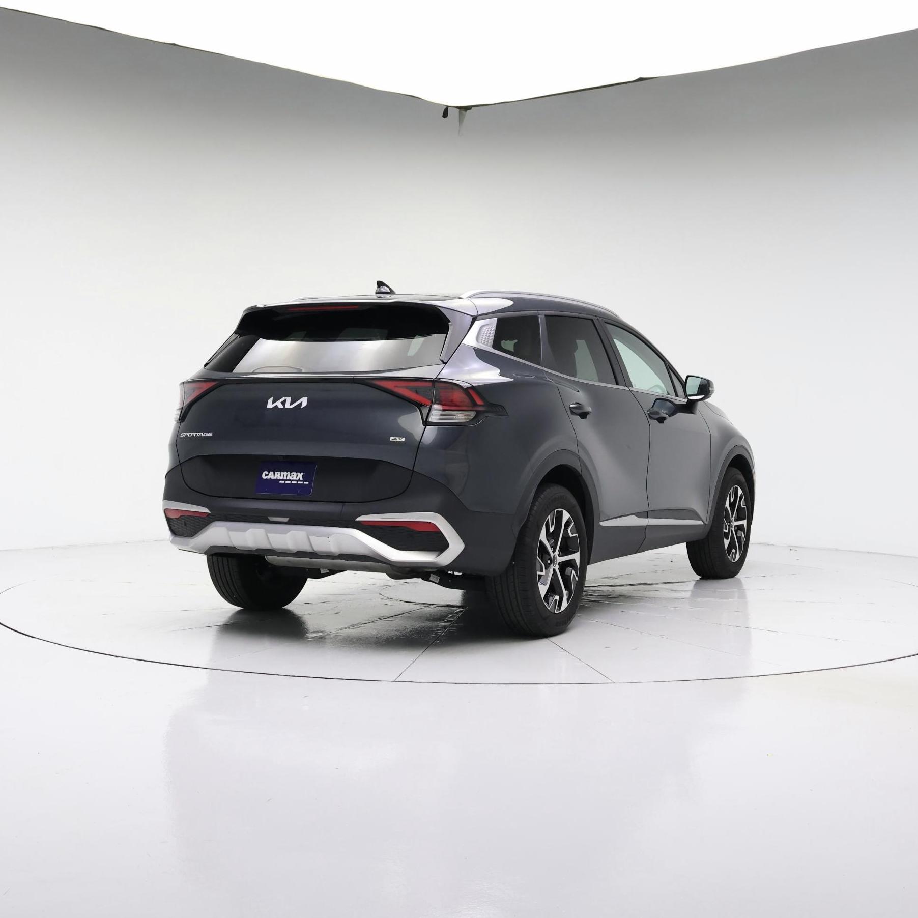 Thumbnail: 2023 Kia Sportage - 4