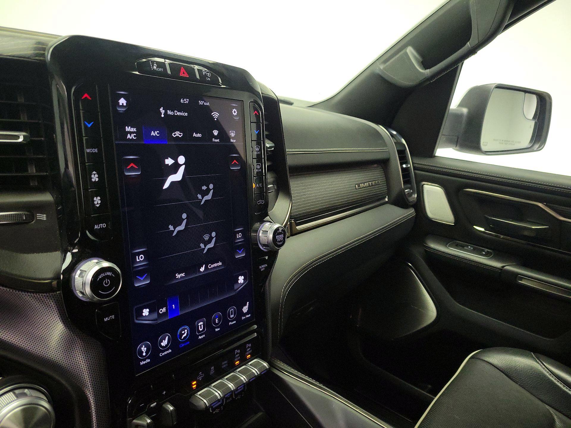 Thumbnail: 2020 RAM 1500 - 17