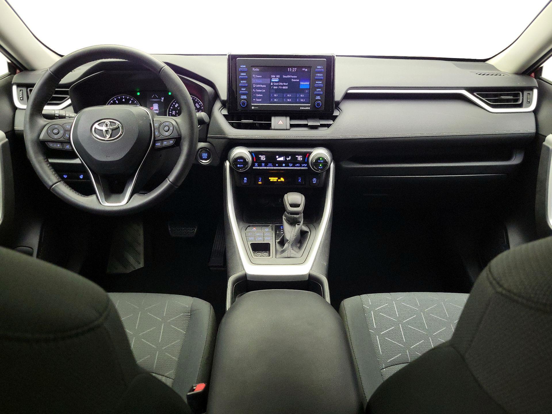 Thumbnail: 2021 Toyota RAV4 - 9