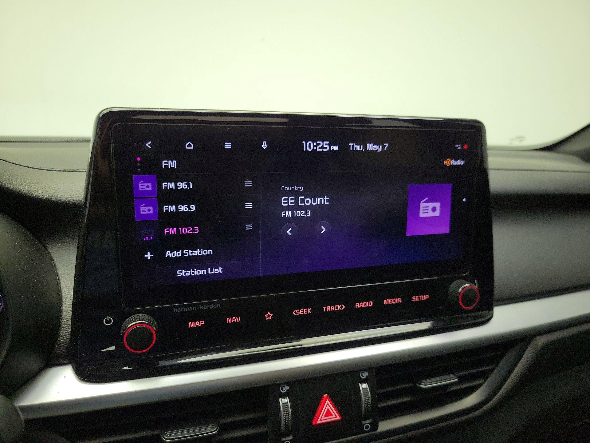 Thumbnail: 2023 Kia Forte - 16