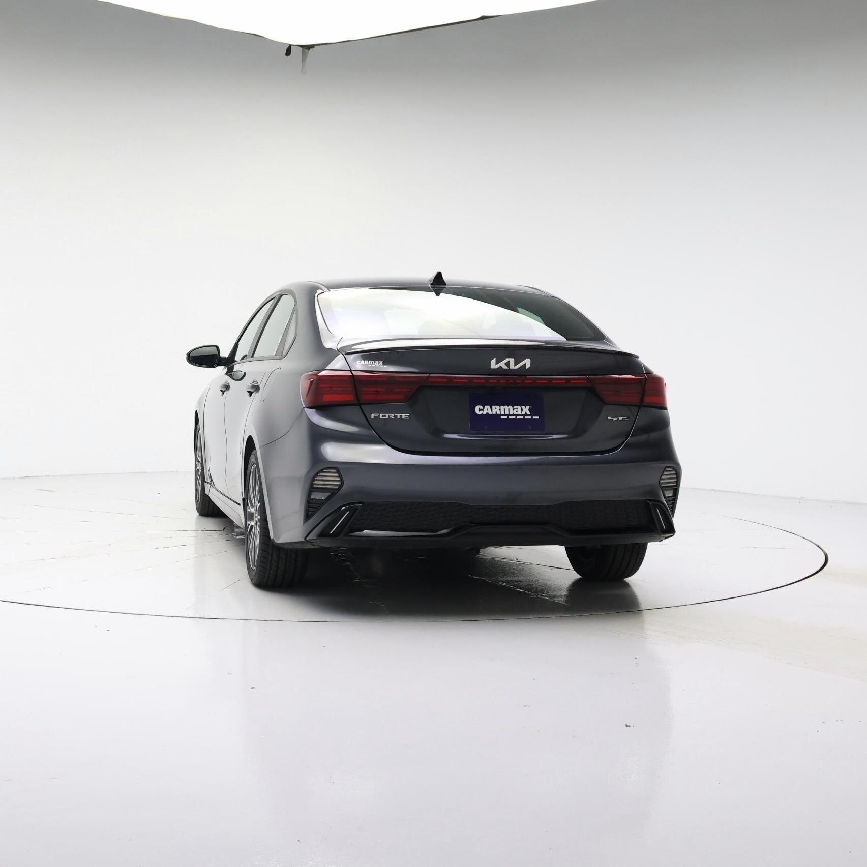 Thumbnail: 2023 Kia Forte - 6