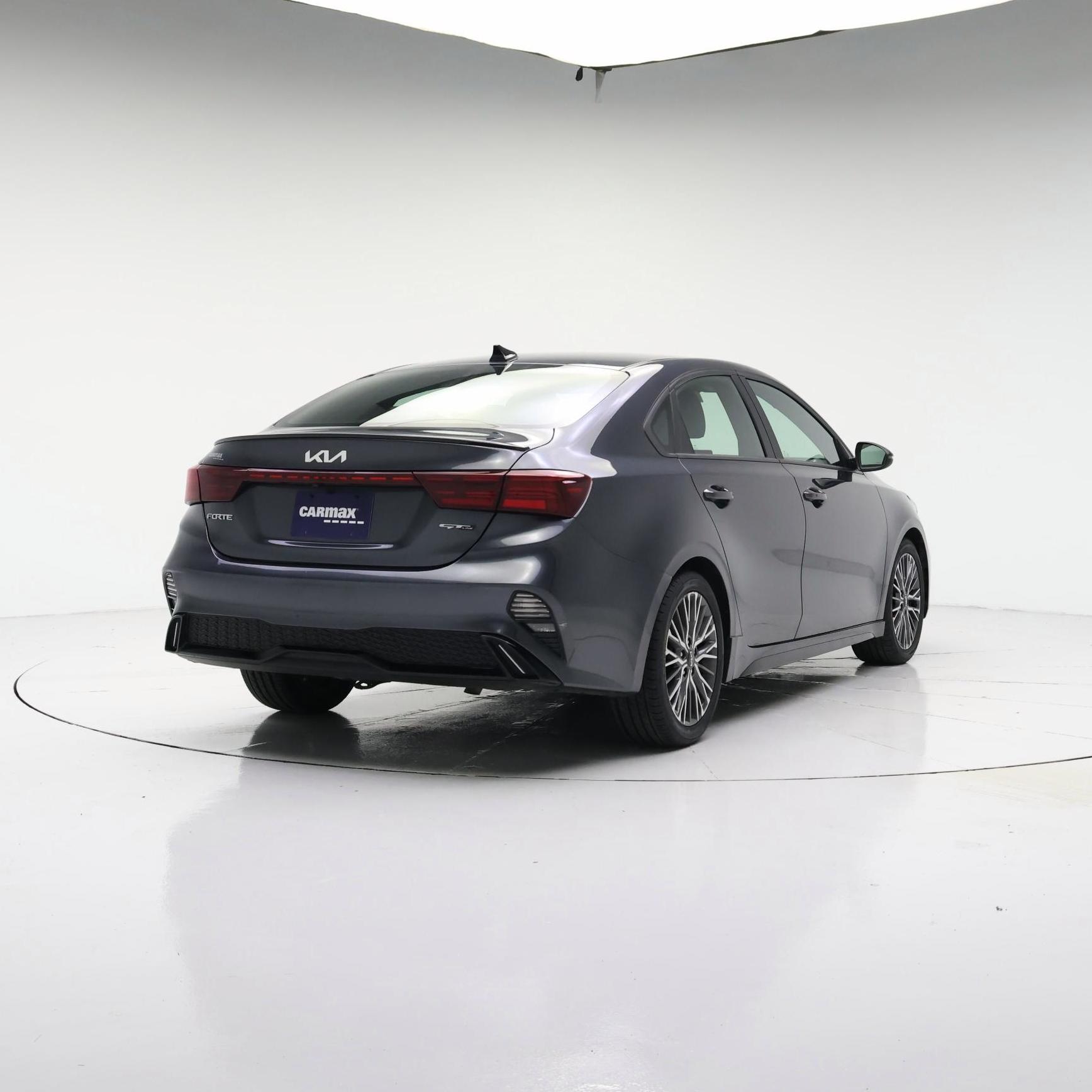 Thumbnail: 2023 Kia Forte - 8