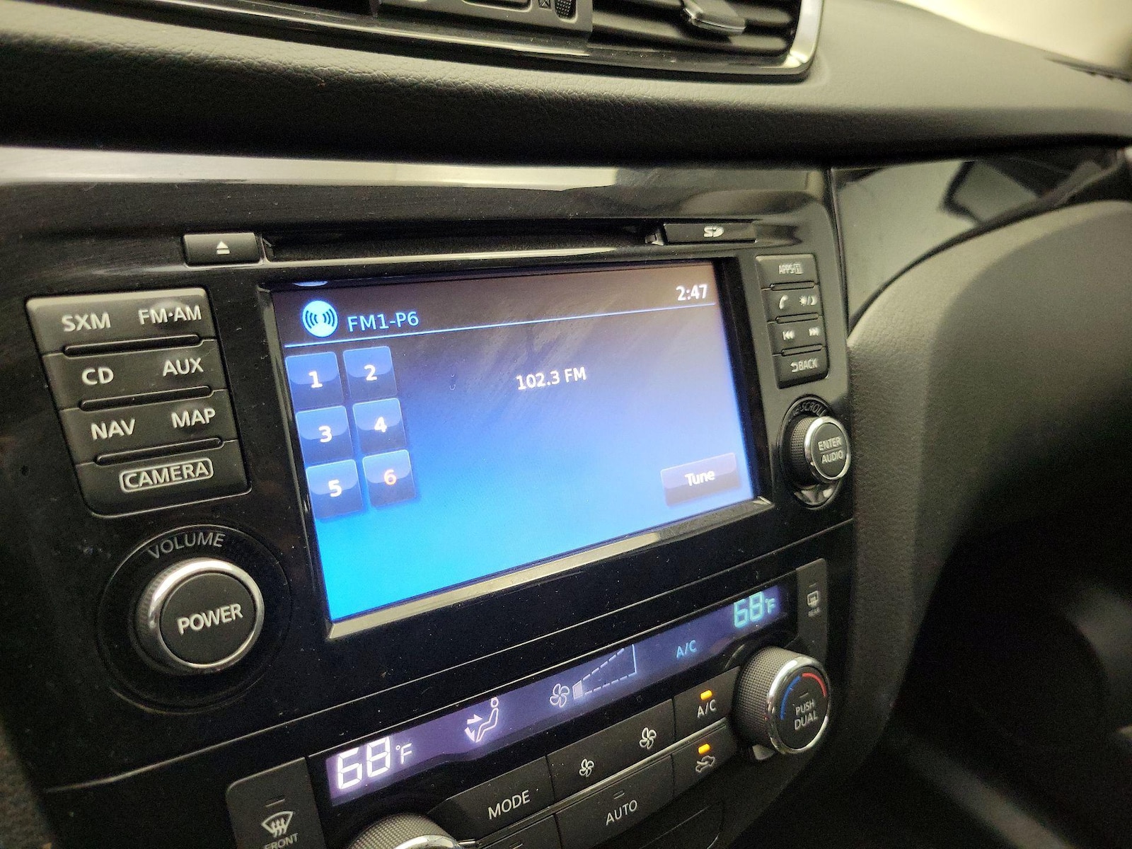 2017 Nissan Rogue Sport SV - Photo 16
