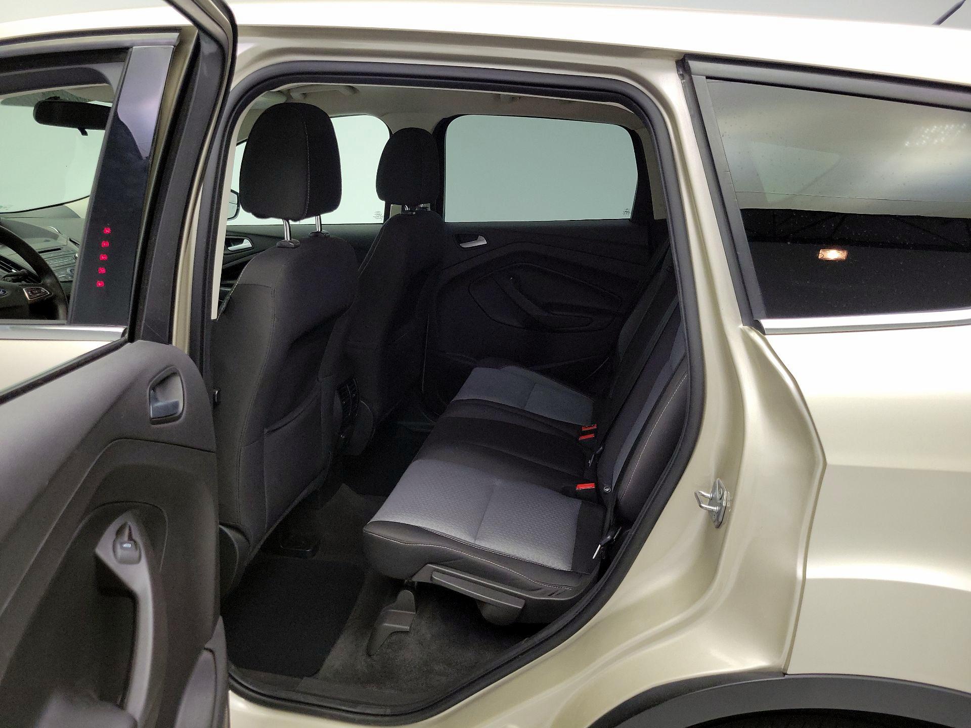 Thumbnail: 2017 Ford Escape - 19