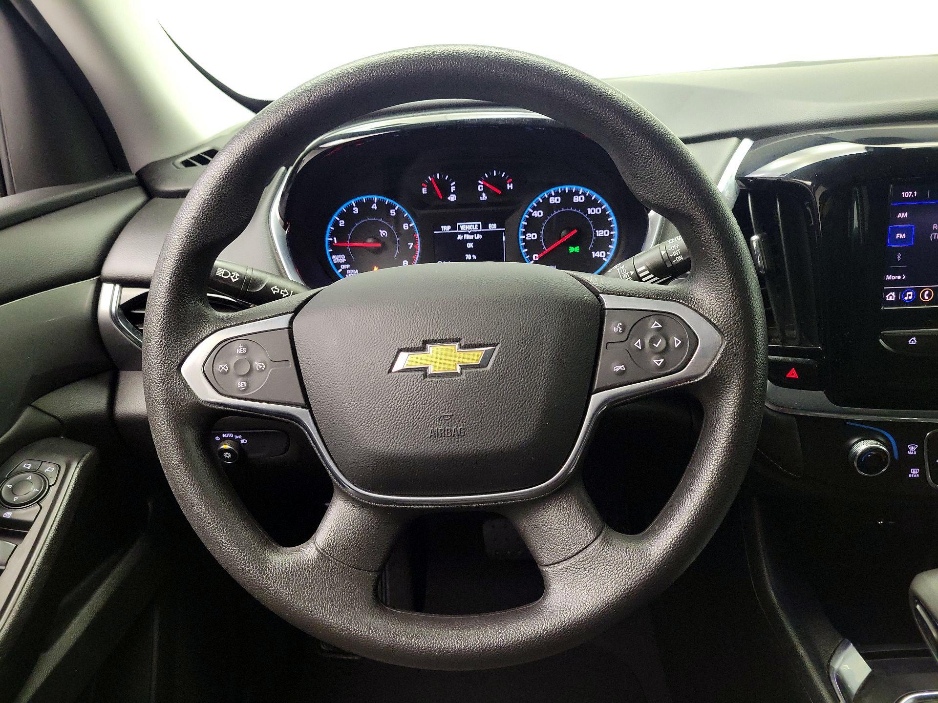 Thumbnail: 2021 Chevrolet Traverse - 10