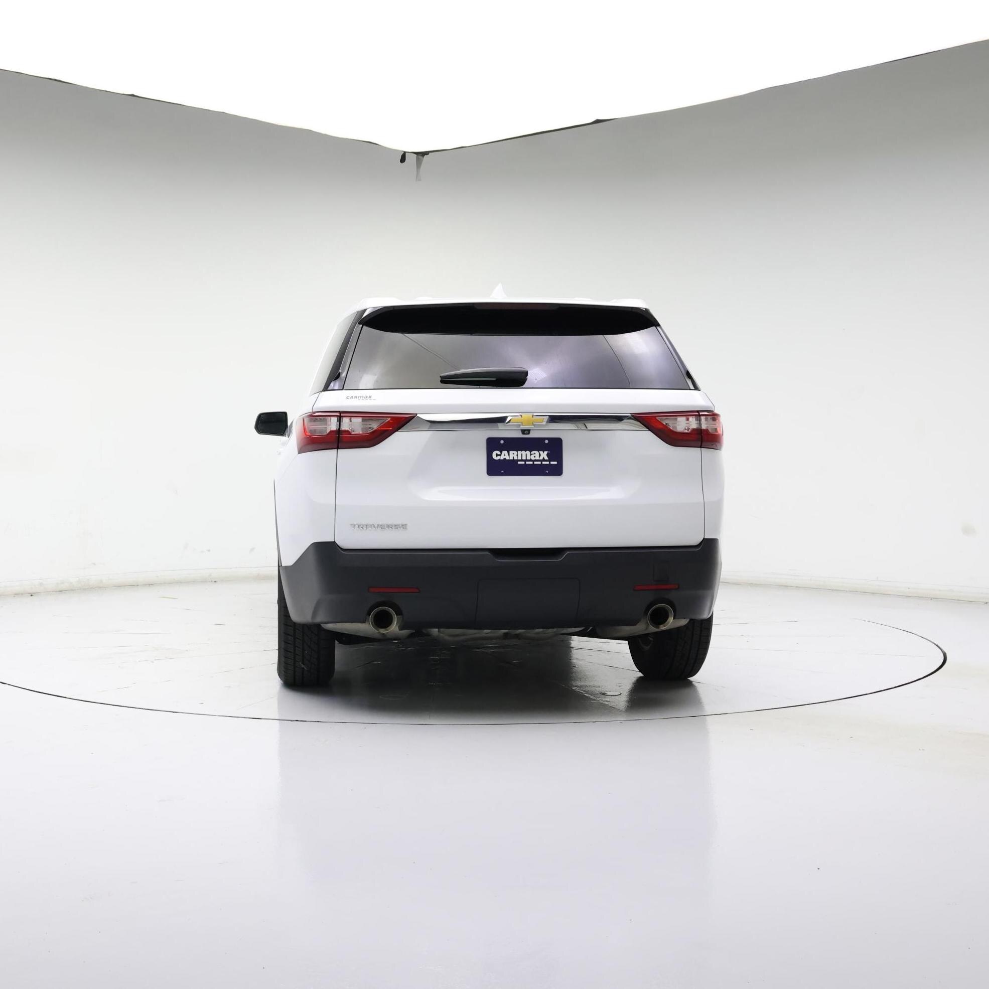 Thumbnail: 2021 Chevrolet Traverse - 6