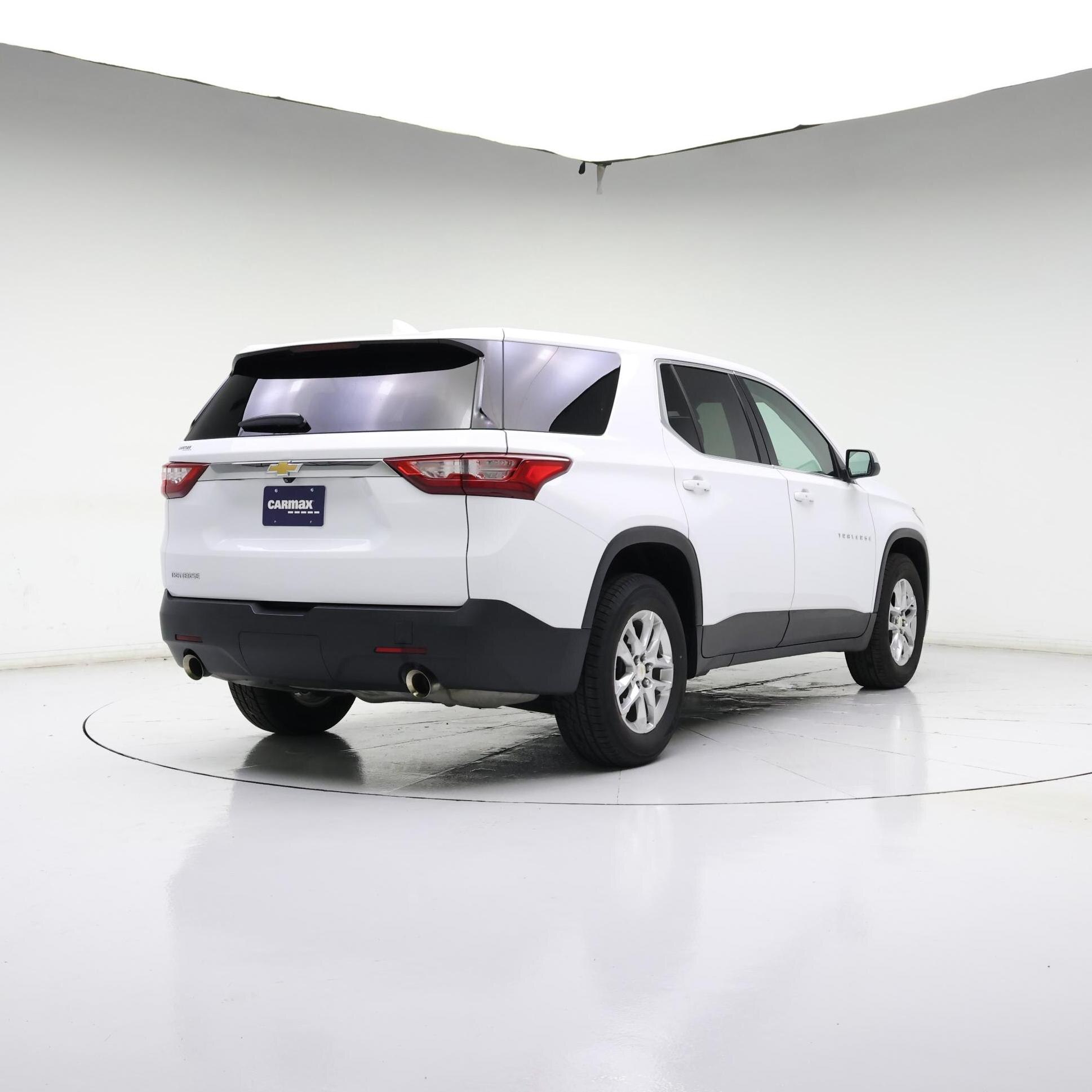 Thumbnail: 2021 Chevrolet Traverse - 8