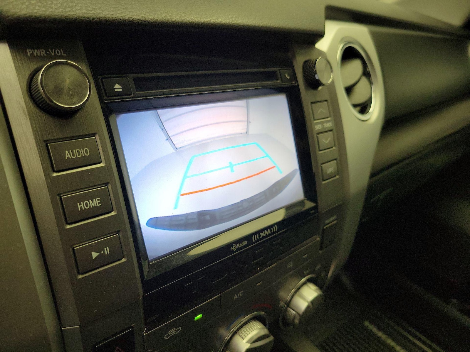 2016 Toyota Tundra SR5 - Photo 12