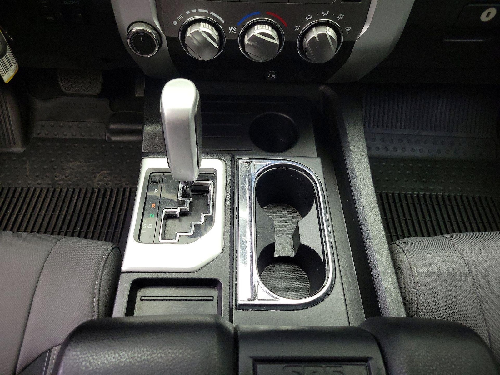2016 Toyota Tundra SR5 - Photo 15