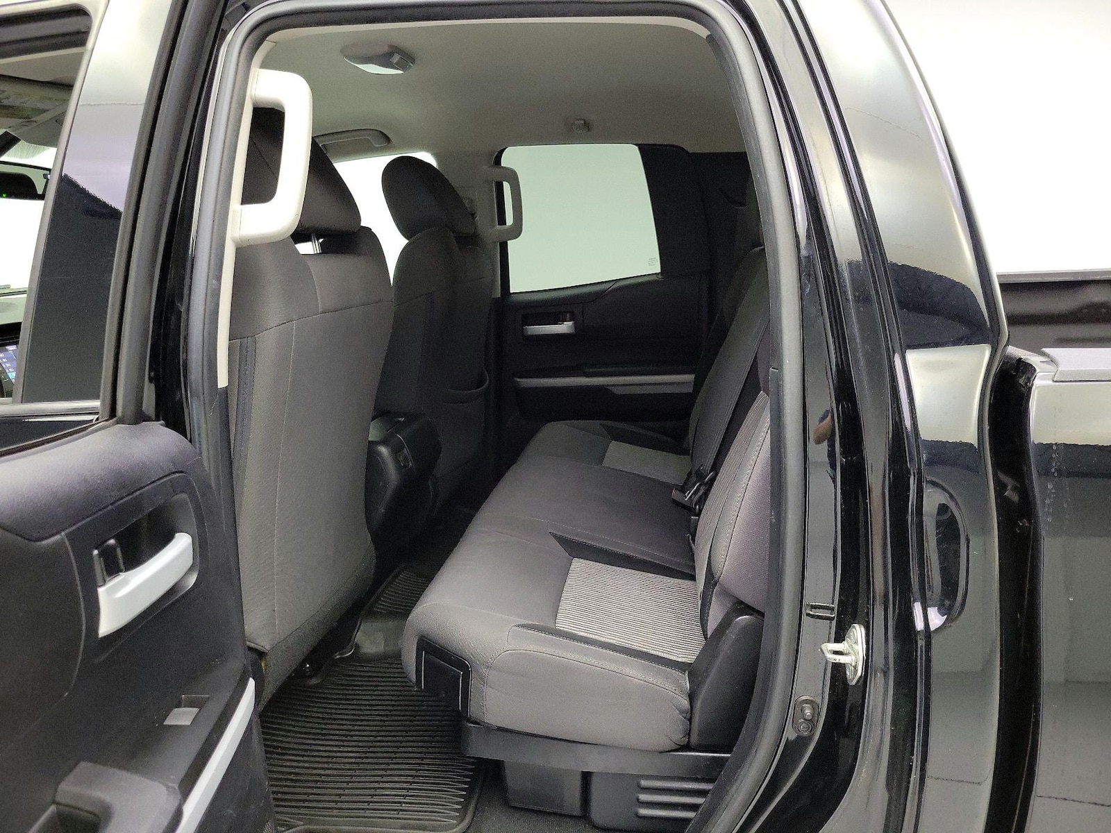 2016 Toyota Tundra SR5 - Photo 17