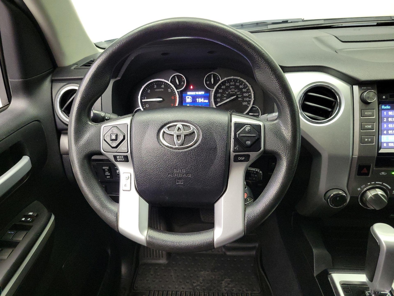 2016 Toyota Tundra SR5 - Photo 9
