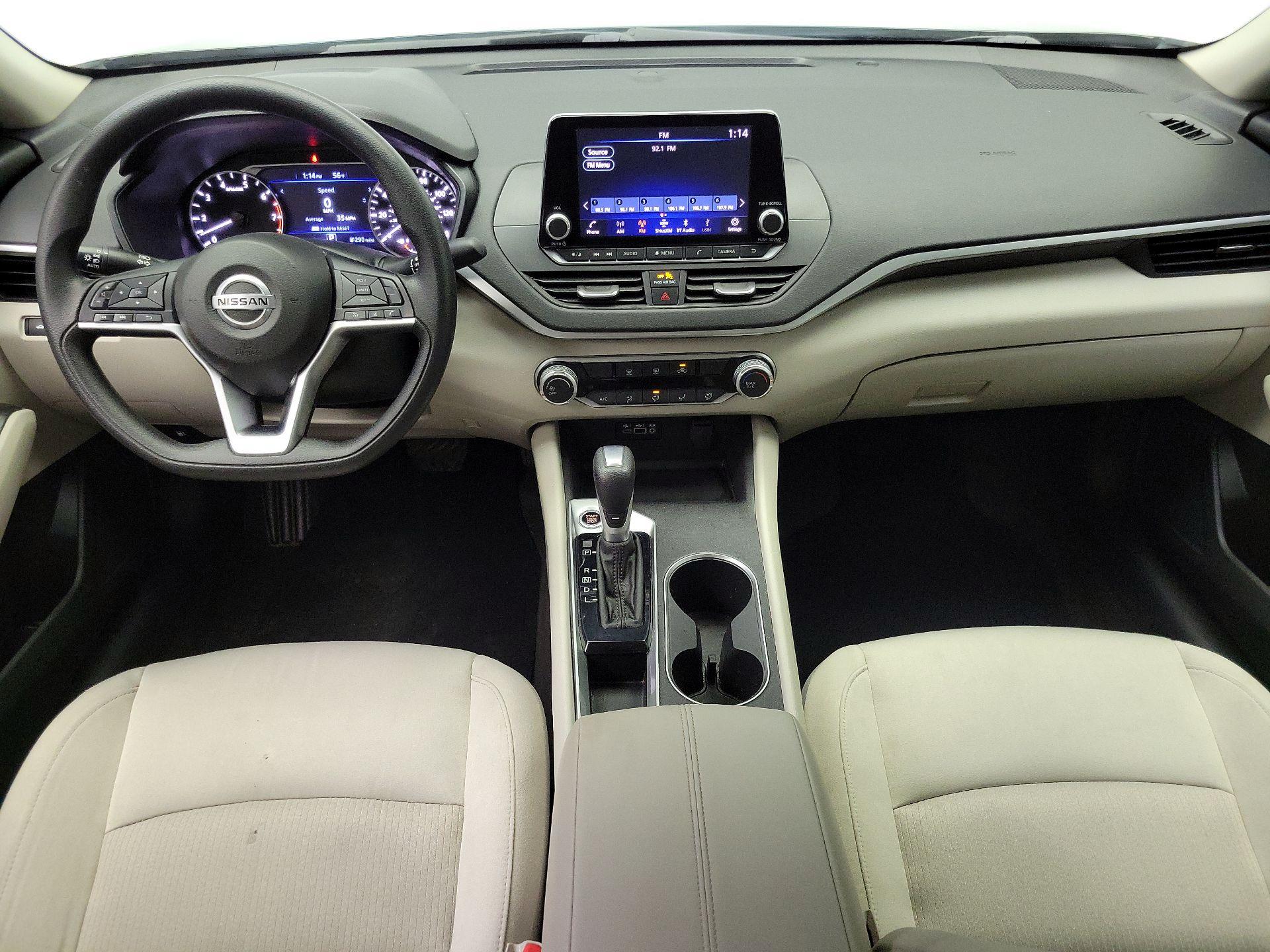 Thumbnail: 2022 Nissan Altima - 9