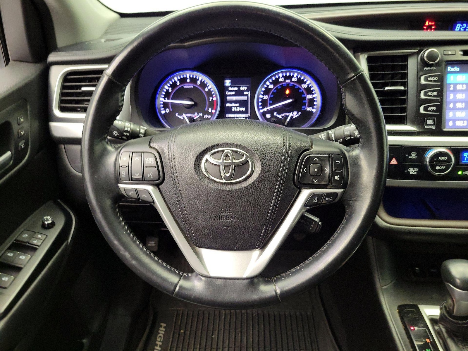 2018 Toyota Highlander Limited - Photo 11