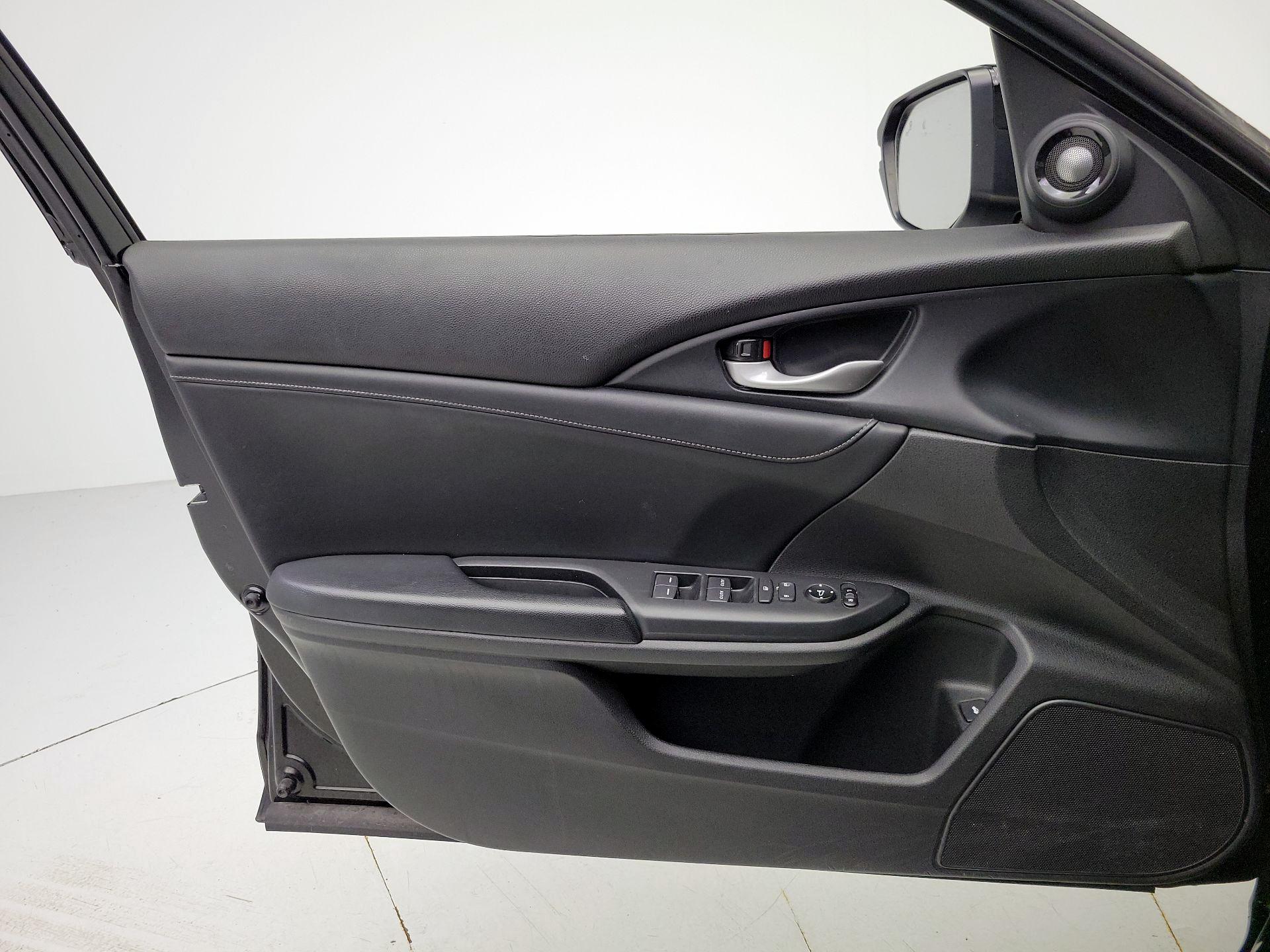 Thumbnail: 2021 Honda Insight - 12
