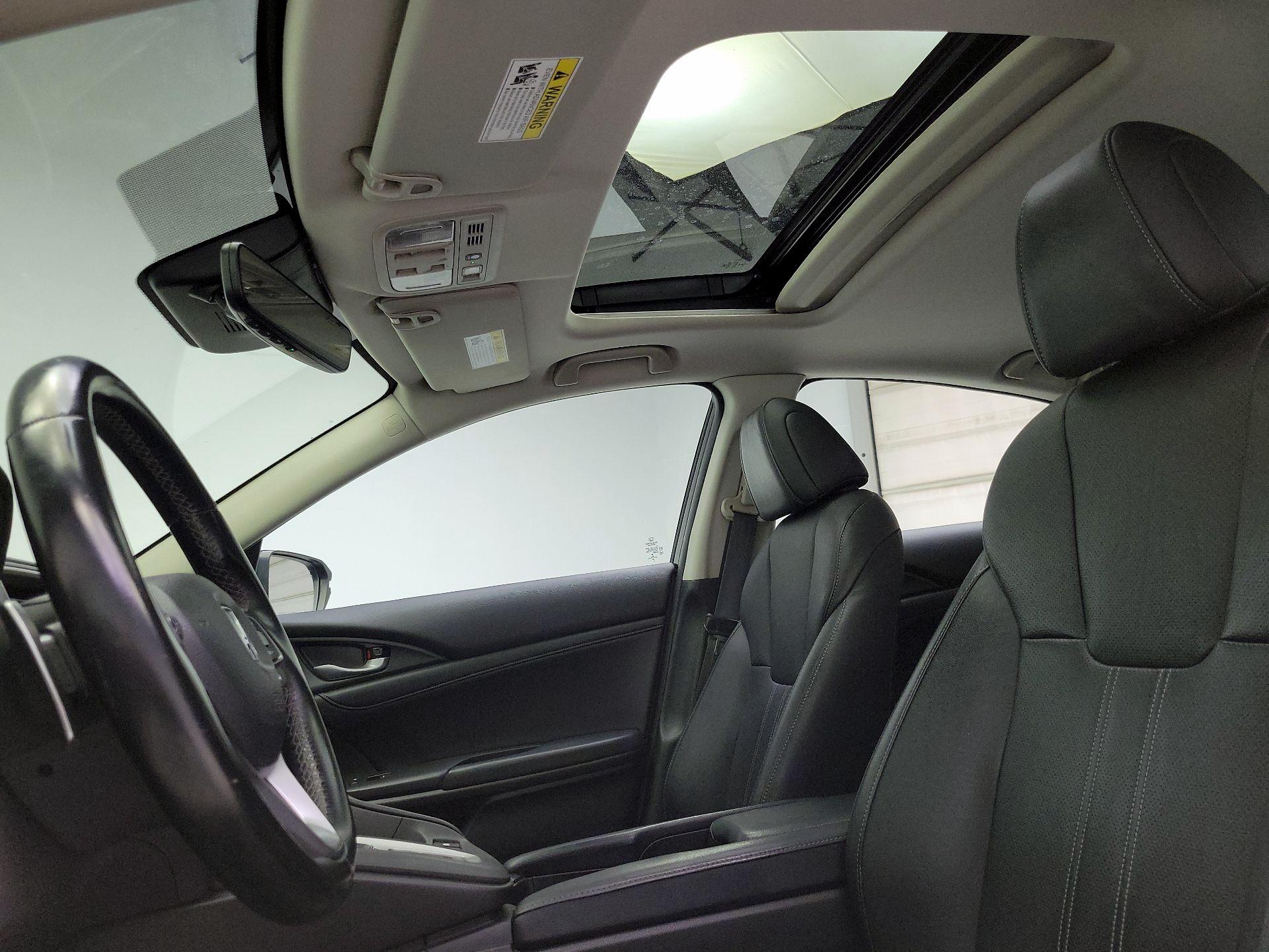 Thumbnail: 2021 Honda Insight - 19