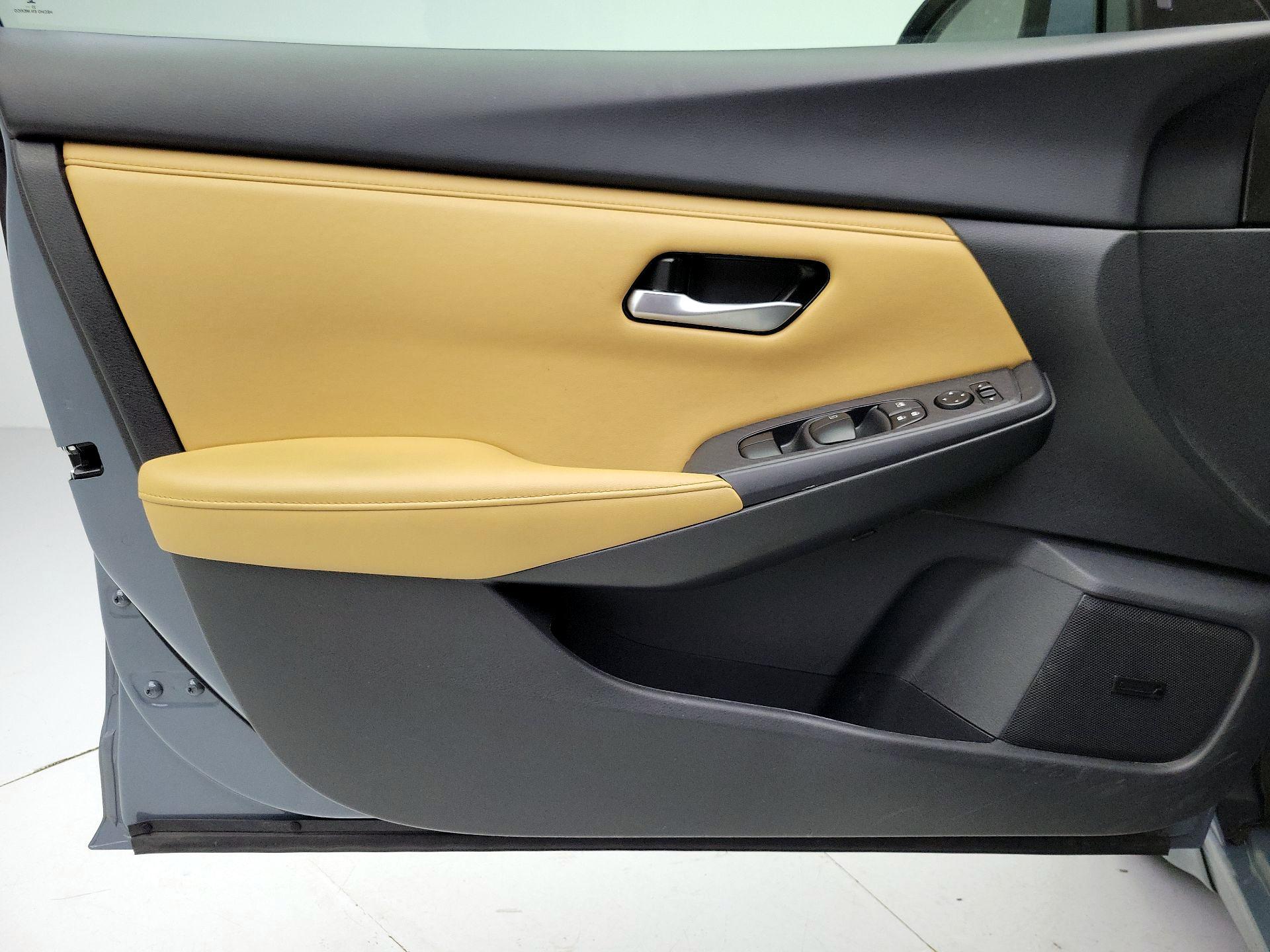 Thumbnail: 2024 Nissan Sentra - 12