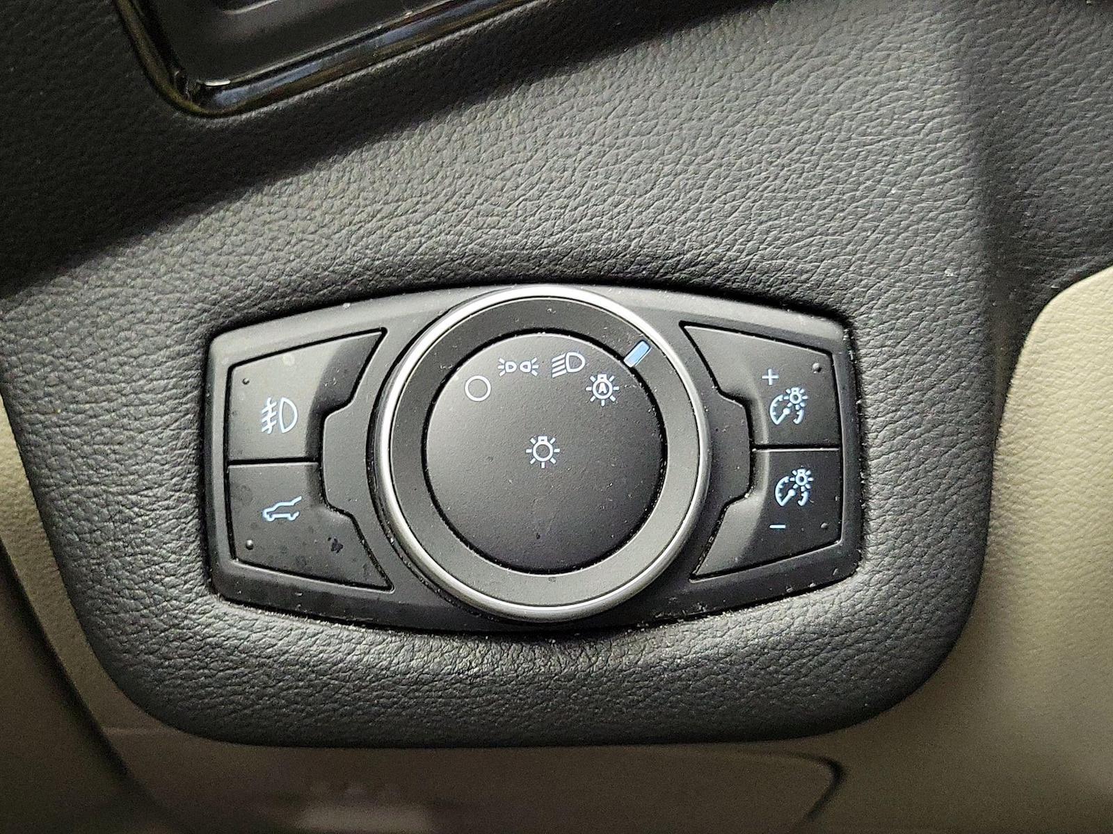 2018 Ford Escape Titanium - Photo 14
