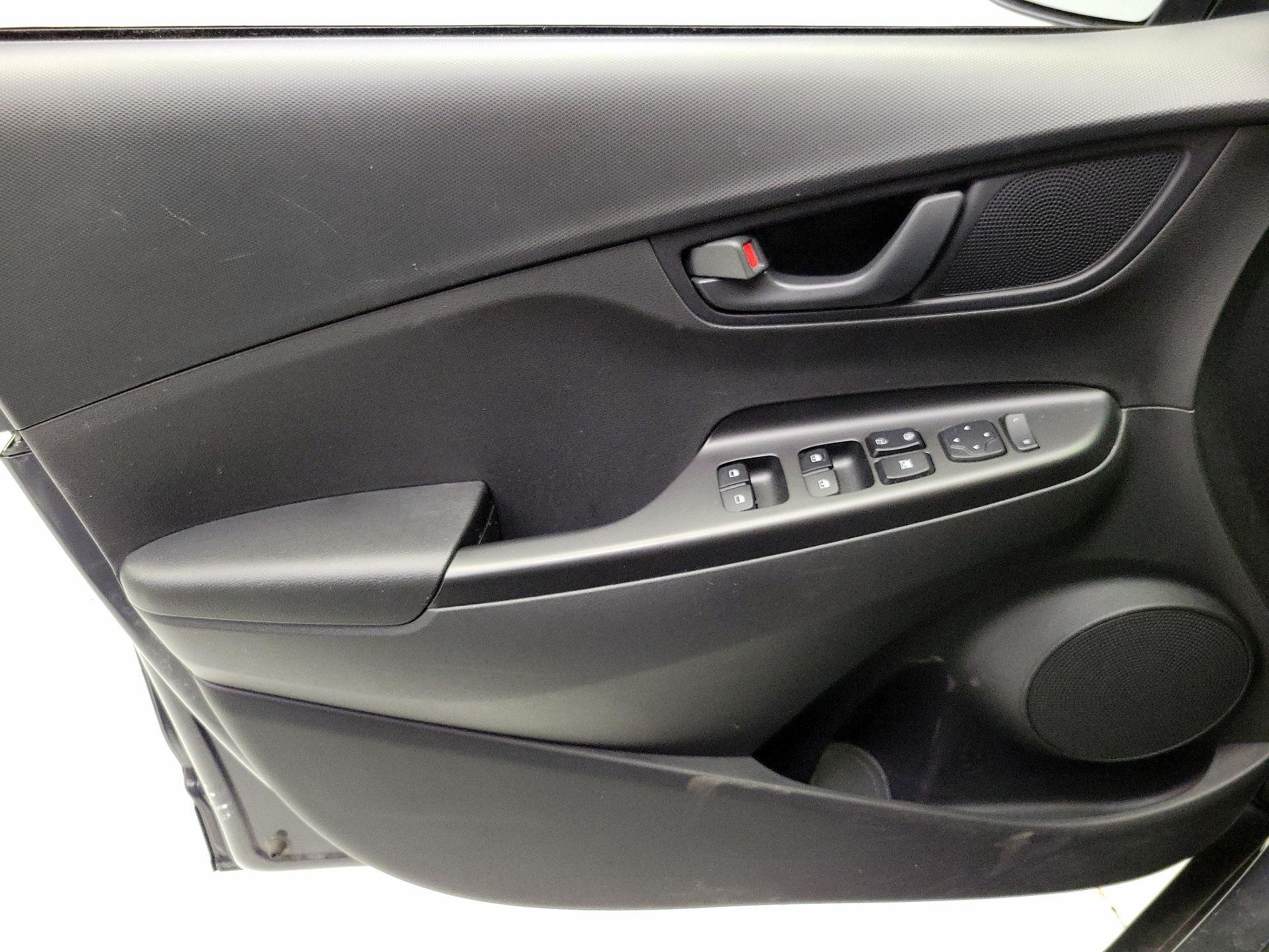Thumbnail: 2023 Hyundai Kona - 12