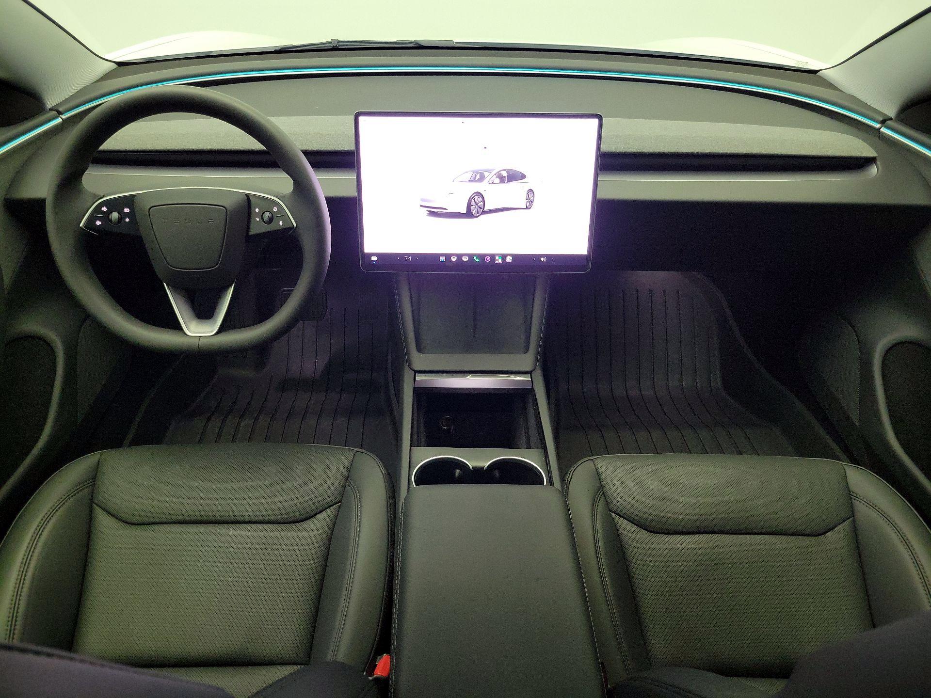 Thumbnail: 2025 Tesla Model 3 - 9