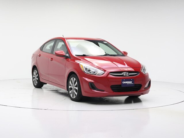 Red 2017 Hyundai Accent Value Edition Sedan FWD Sedan Front-Wheel Drive Automatic