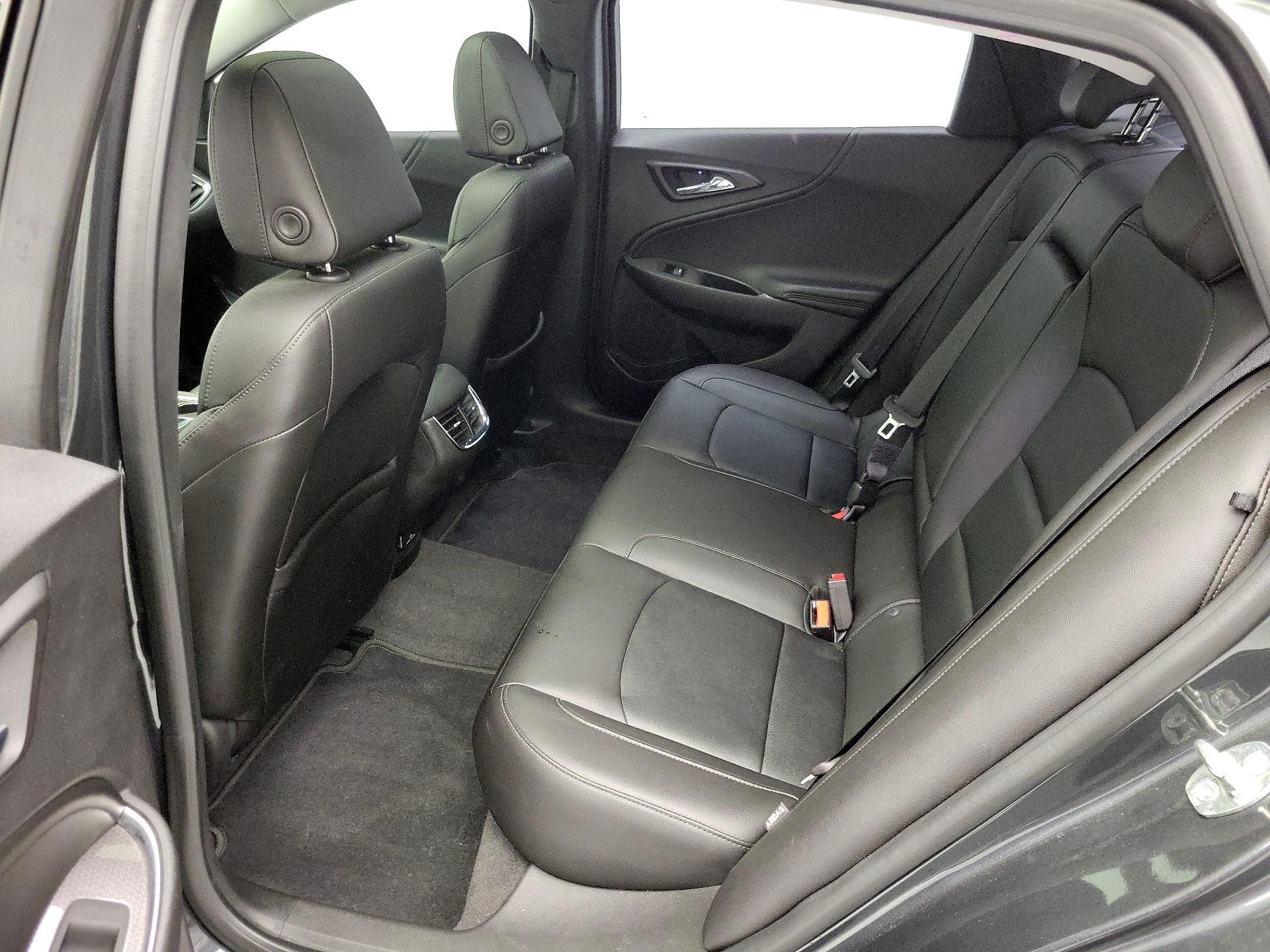 Thumbnail: 2016 Chevrolet Malibu - 20