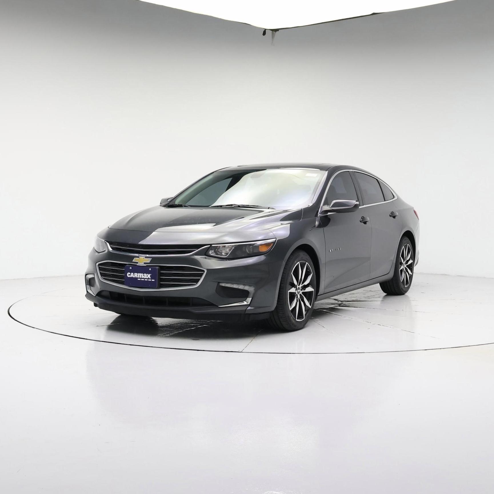 Thumbnail: 2016 Chevrolet Malibu - 4