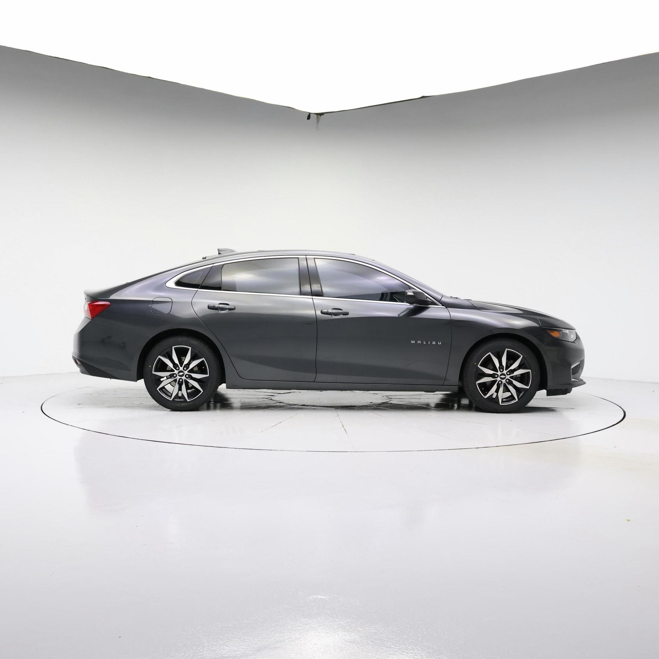 Thumbnail: 2016 Chevrolet Malibu - 7