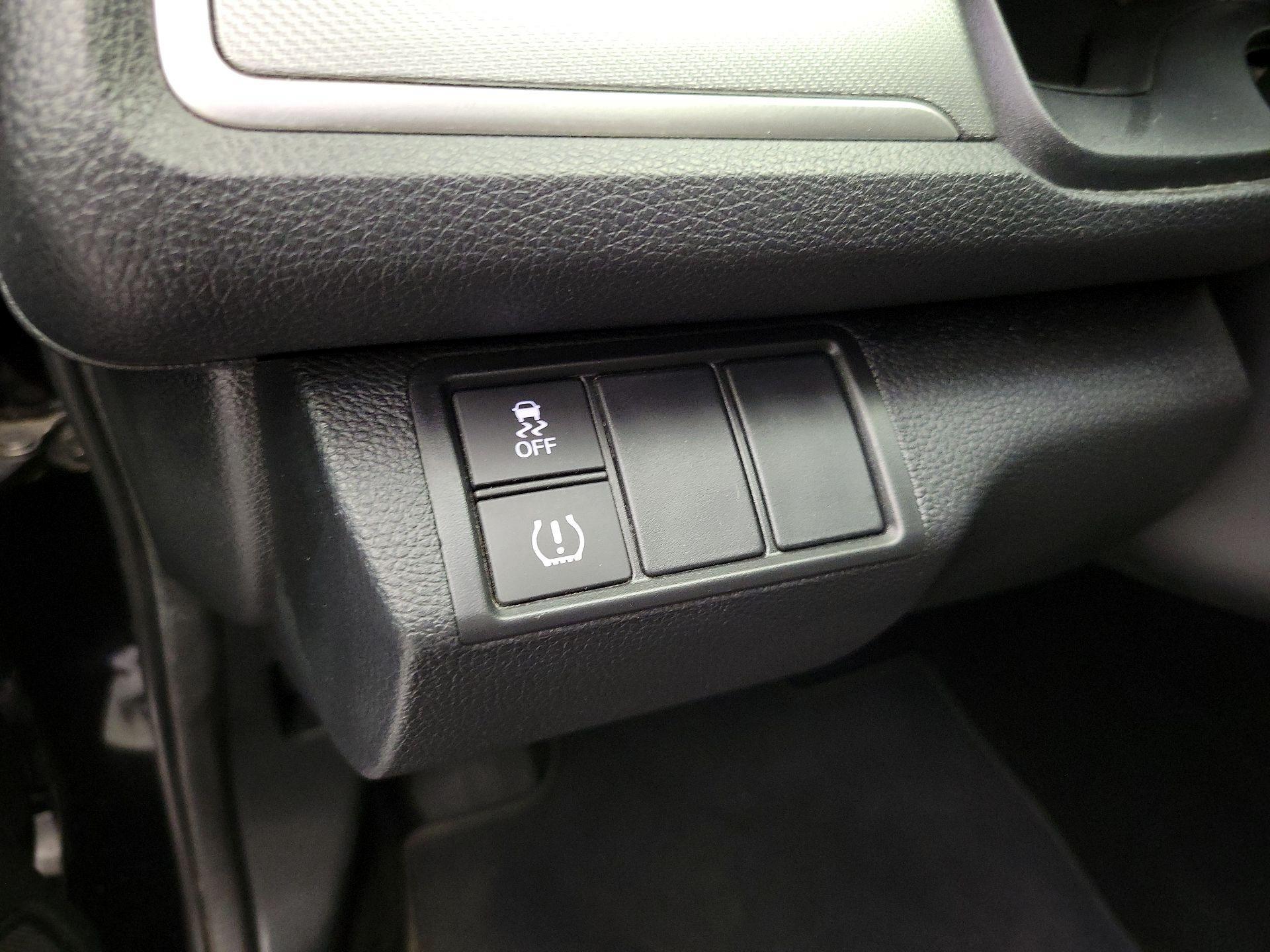 Thumbnail: 2016 Honda Civic - 13