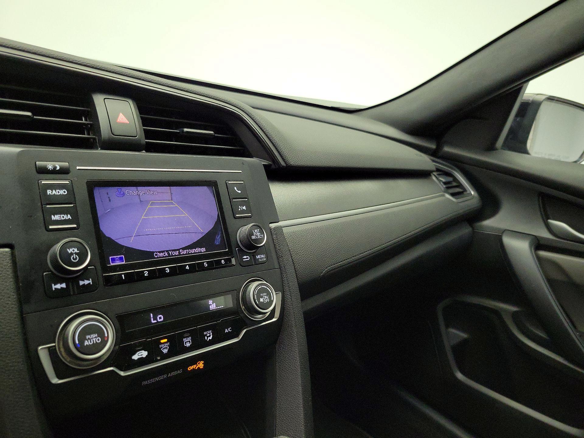 Thumbnail: 2016 Honda Civic - 14