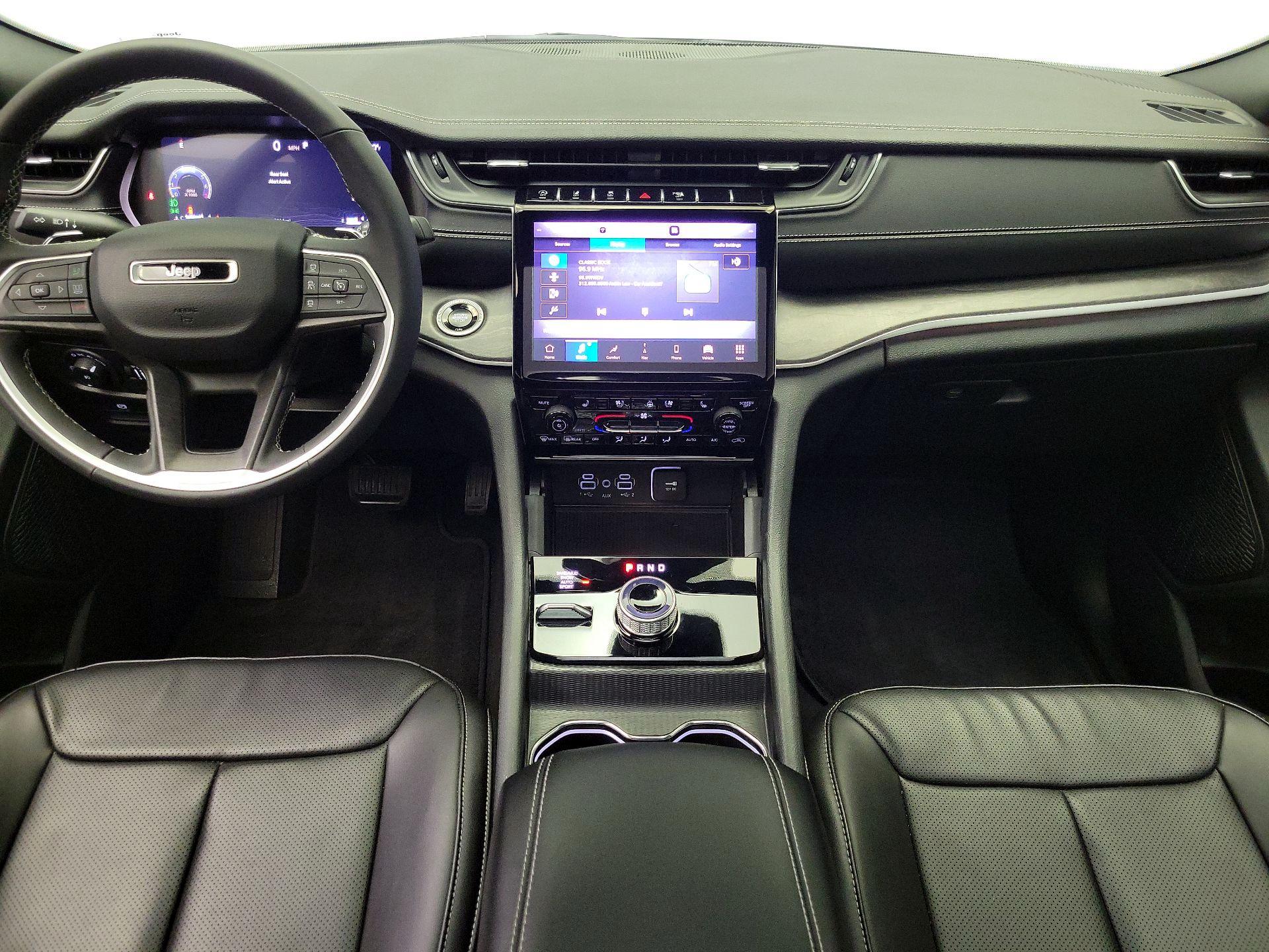 Thumbnail: 2025 Jeep Grand Cherokee - 9