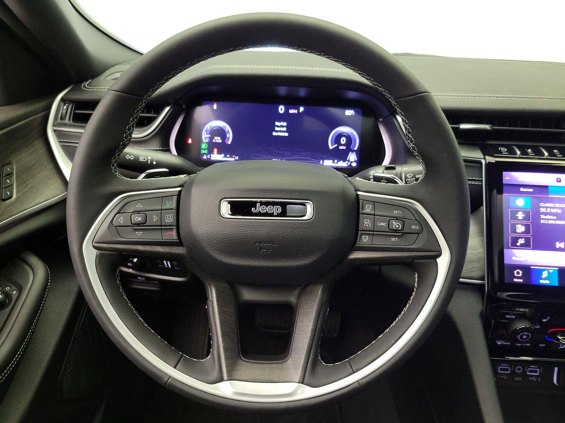 Thumbnail: 2025 Jeep Grand Cherokee - 10