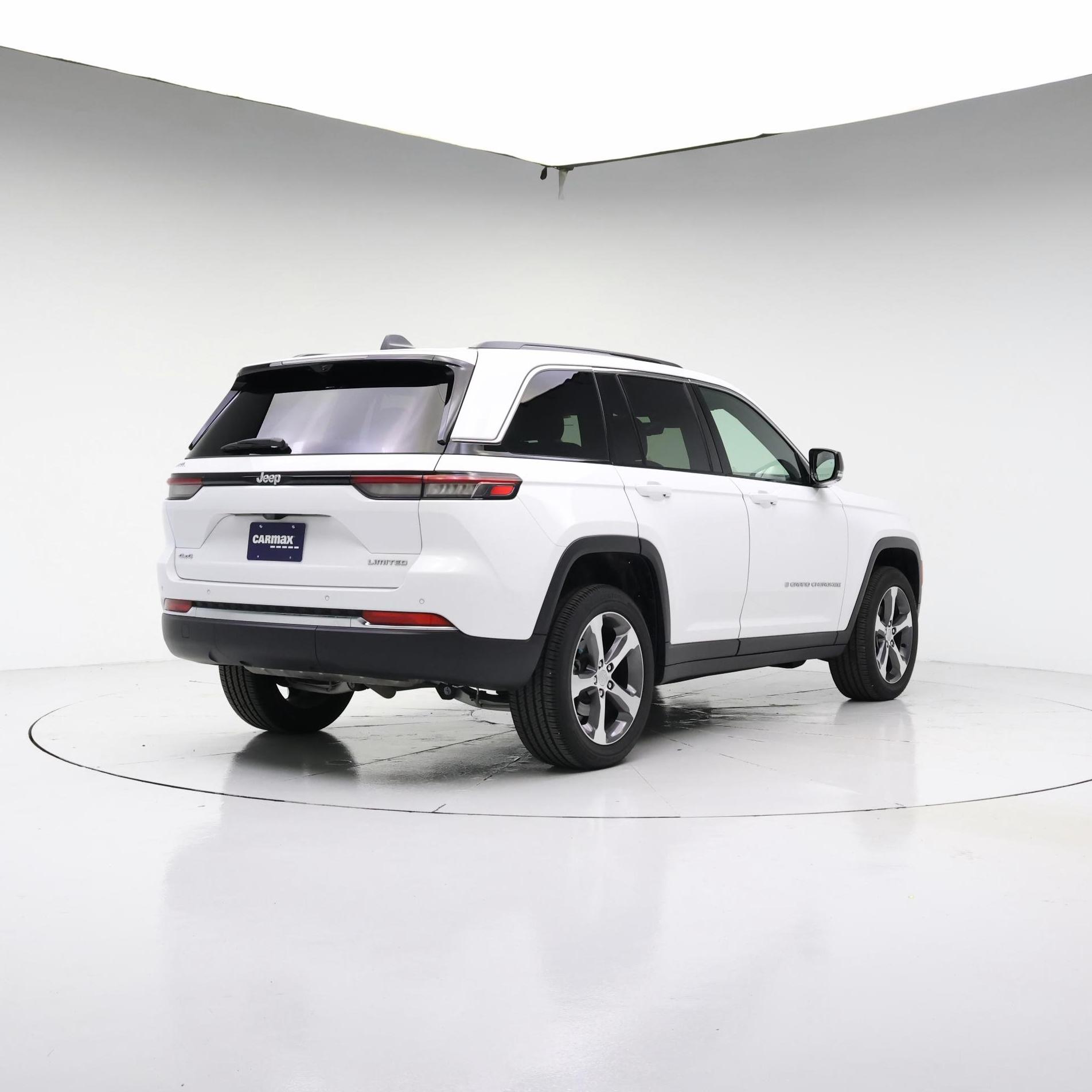 Thumbnail: 2025 Jeep Grand Cherokee - 8