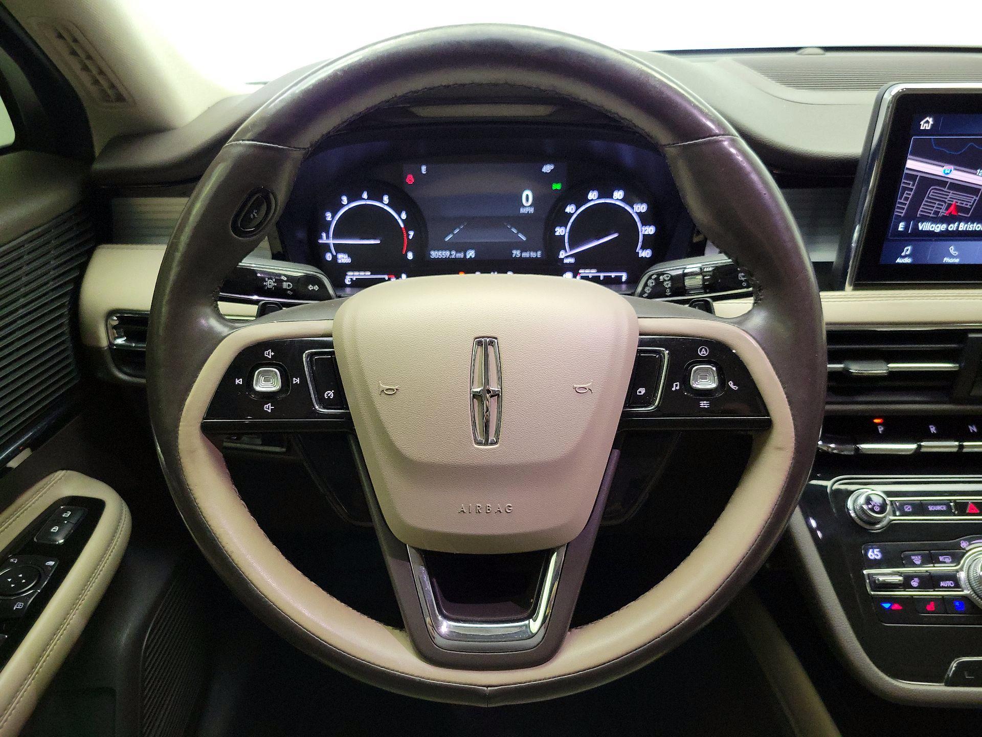 Thumbnail: 2020 Lincoln Corsair - 10