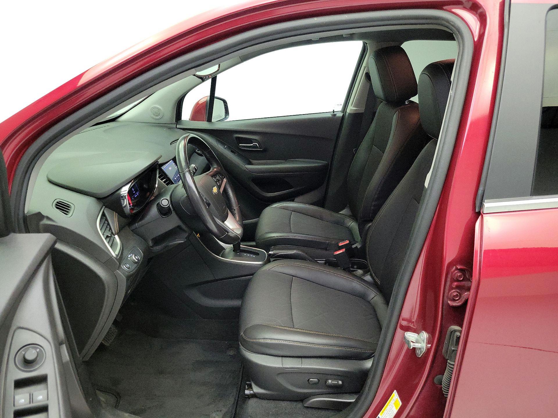 Thumbnail: 2020 Chevrolet Trax - 11