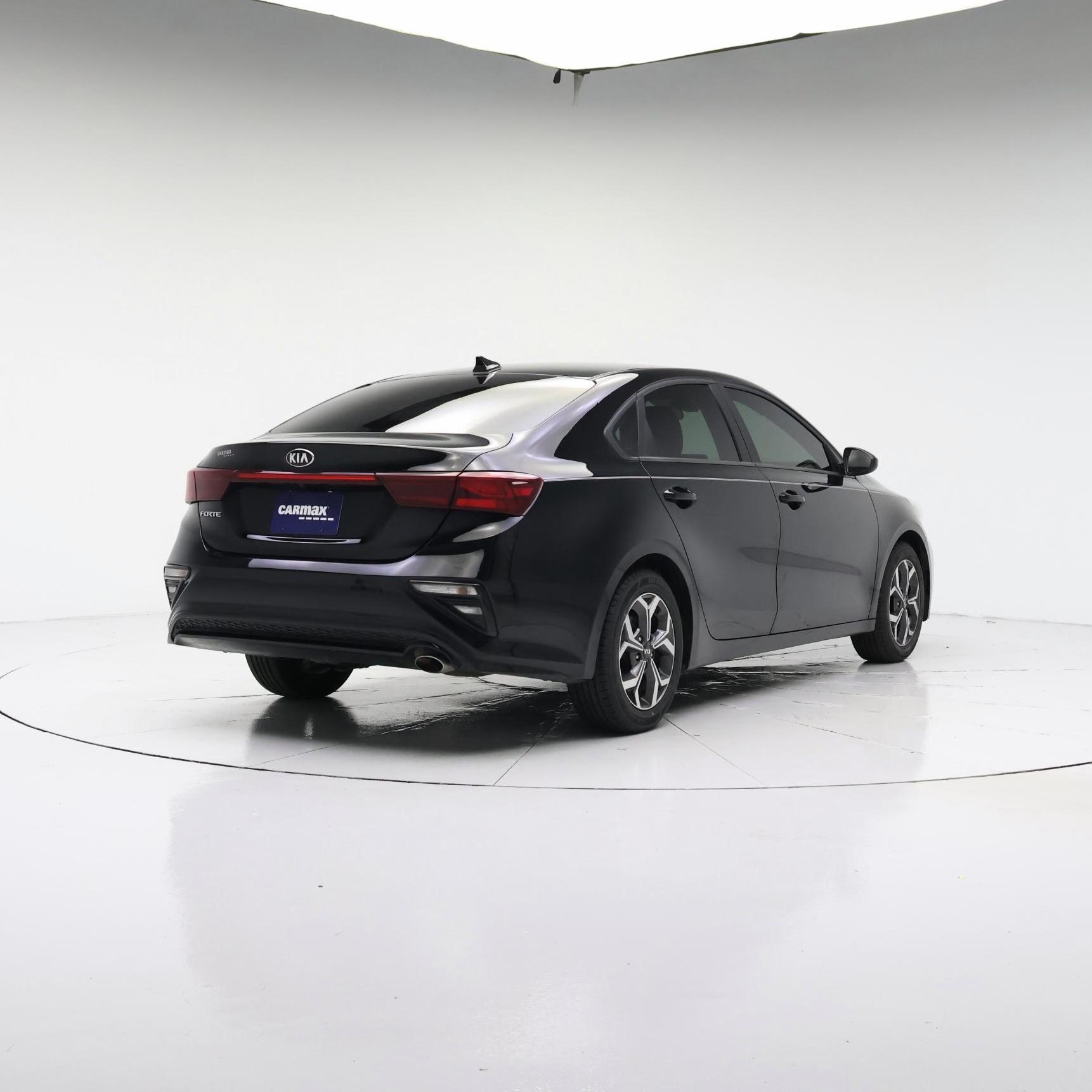 Thumbnail: 2021 Kia Forte - 8