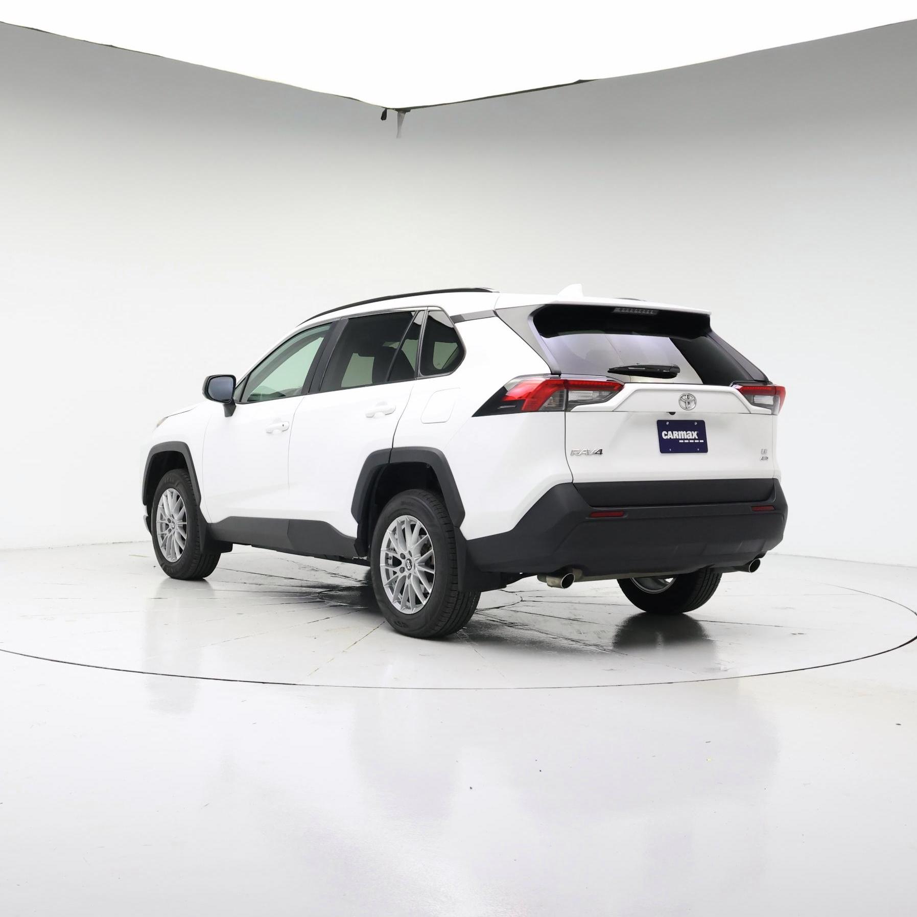 Thumbnail: 2021 Toyota RAV4 - 2