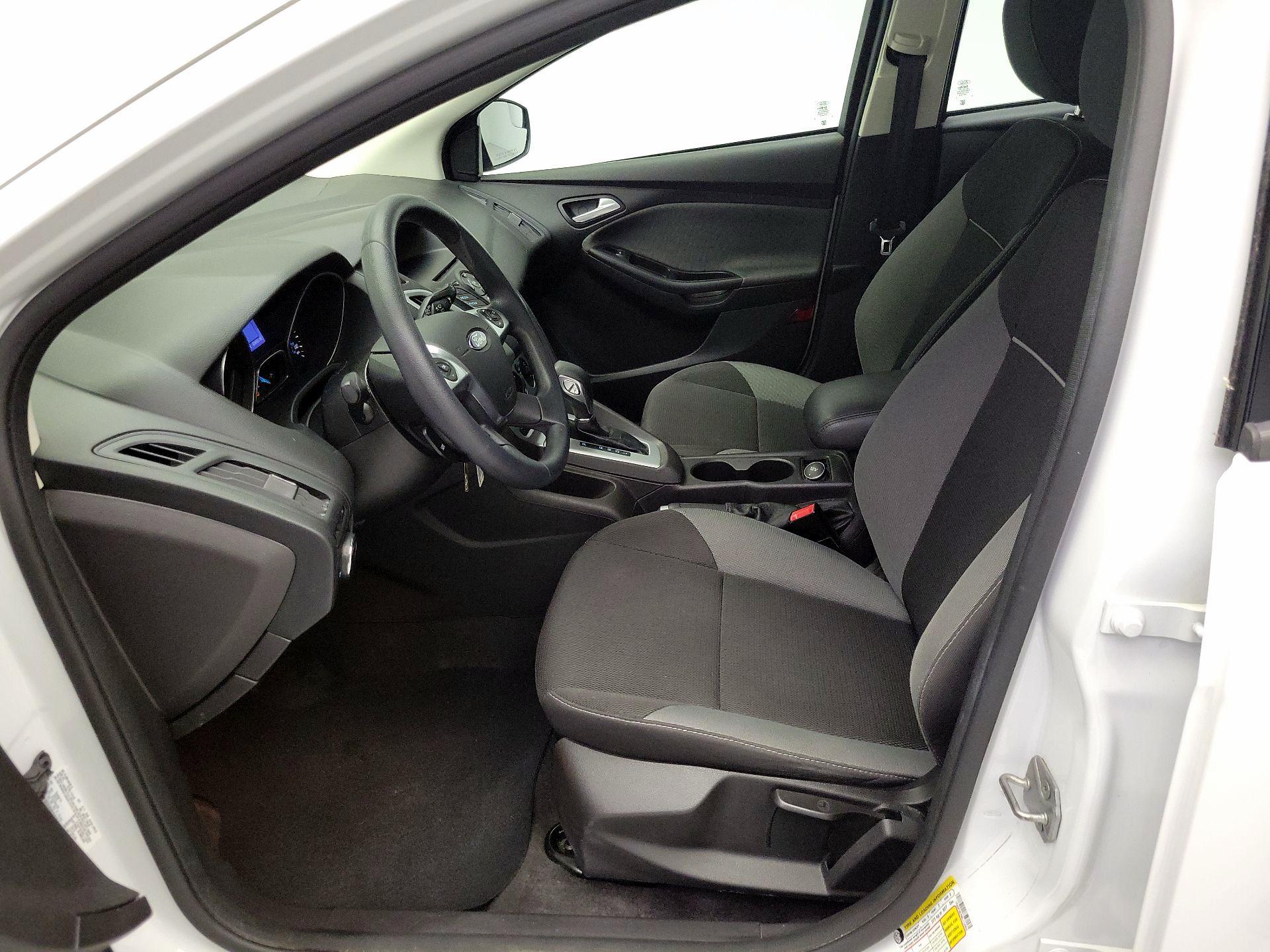 Thumbnail: 2014 Ford Focus - 11