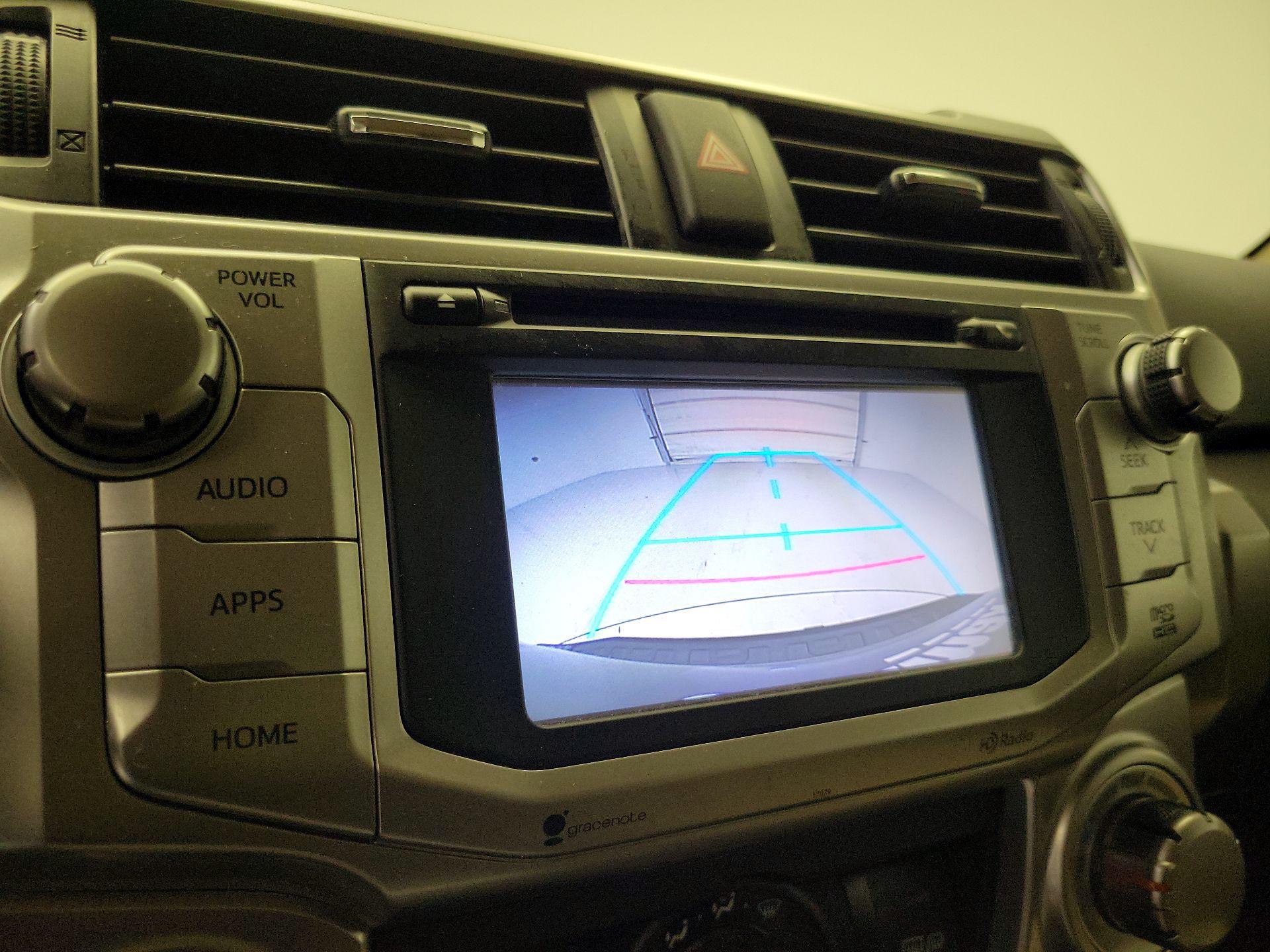 Thumbnail: 2015 Toyota 4Runner - 15