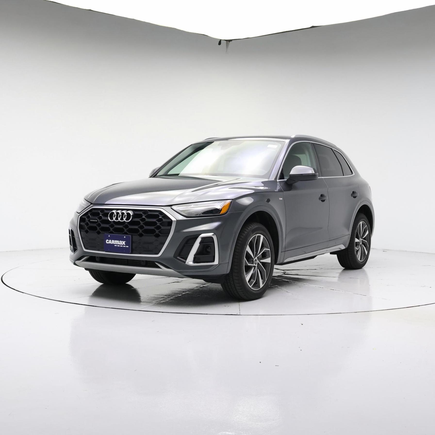 Thumbnail: 2022 Audi Q5 - 4