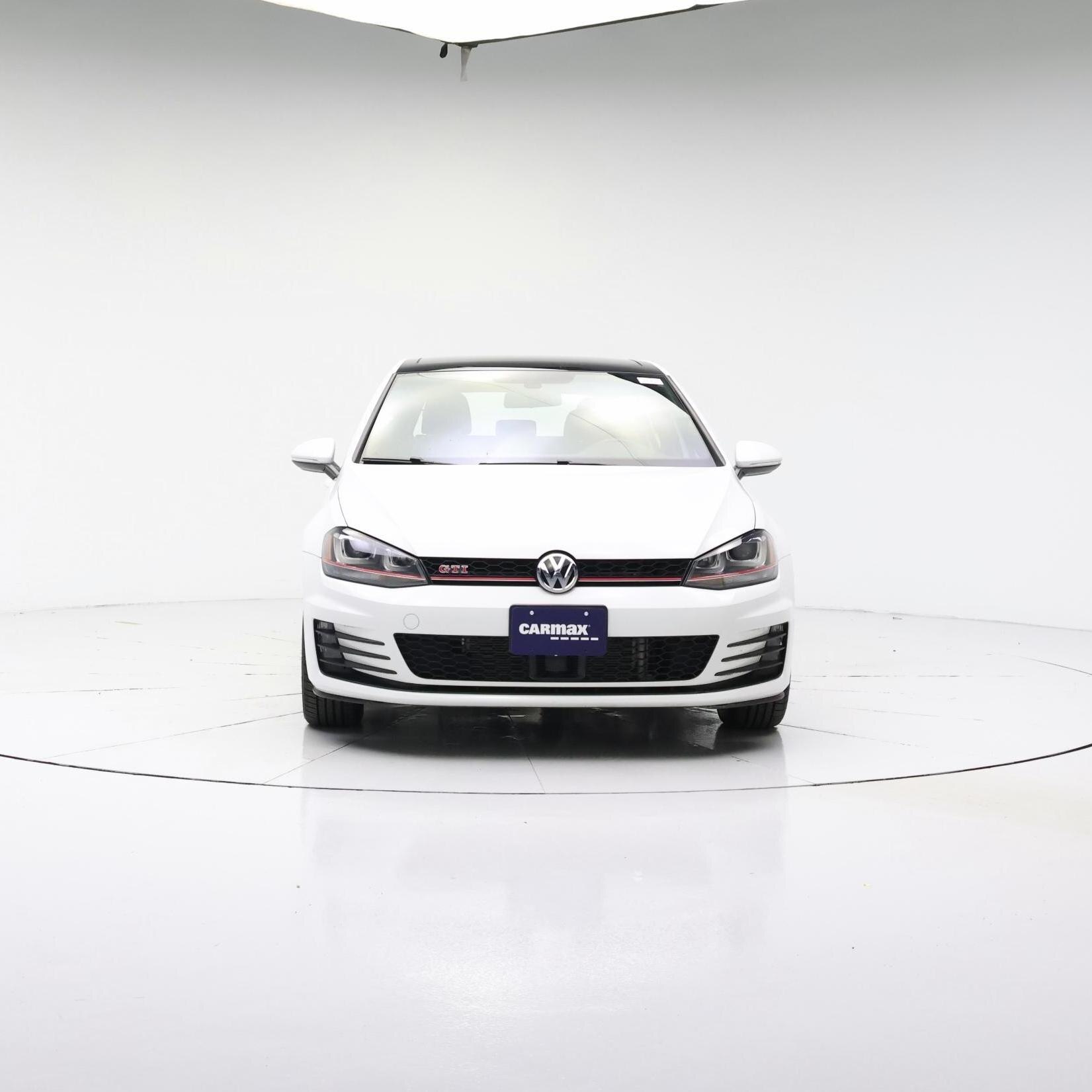 Thumbnail: 2017 Volkswagen Golf - 5