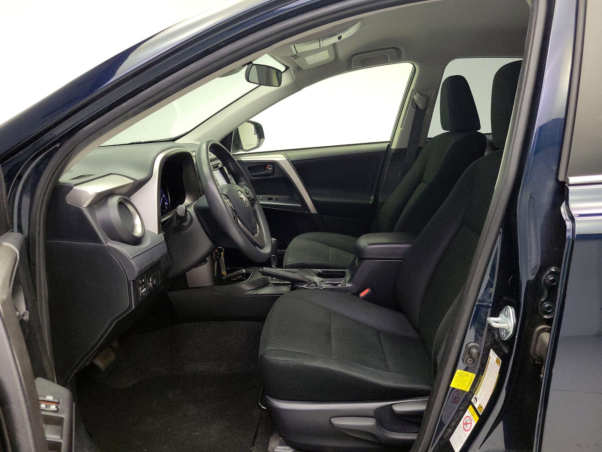 Thumbnail: 2017 Toyota RAV4 - 11