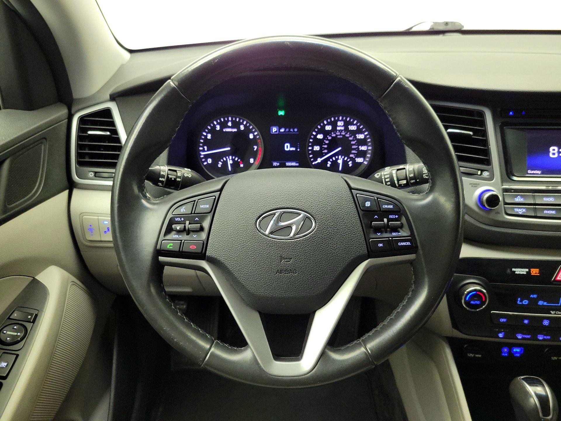 Thumbnail: 2017 Hyundai Tucson - 10