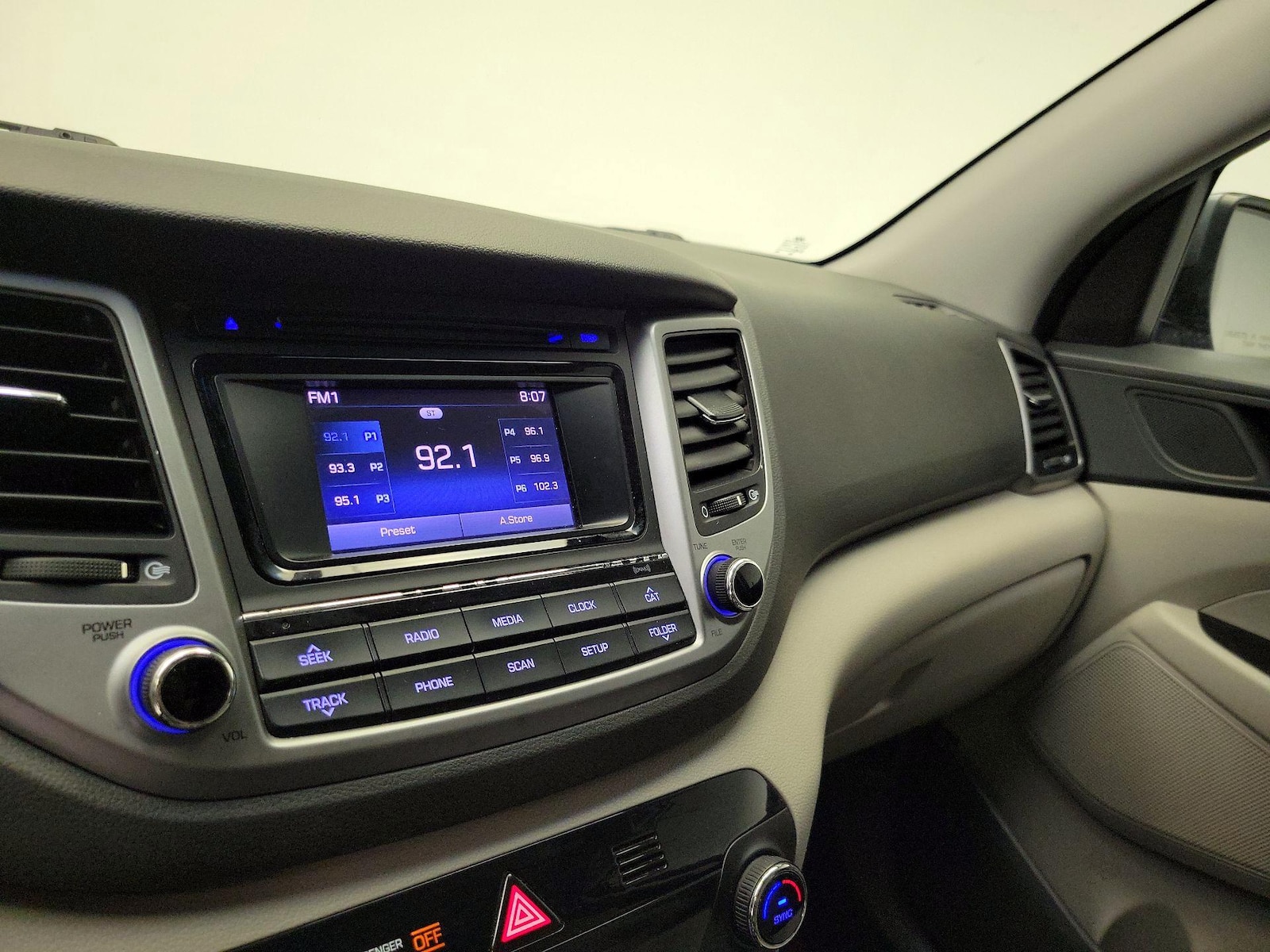 2017 Hyundai Tucson Value - Photo 16