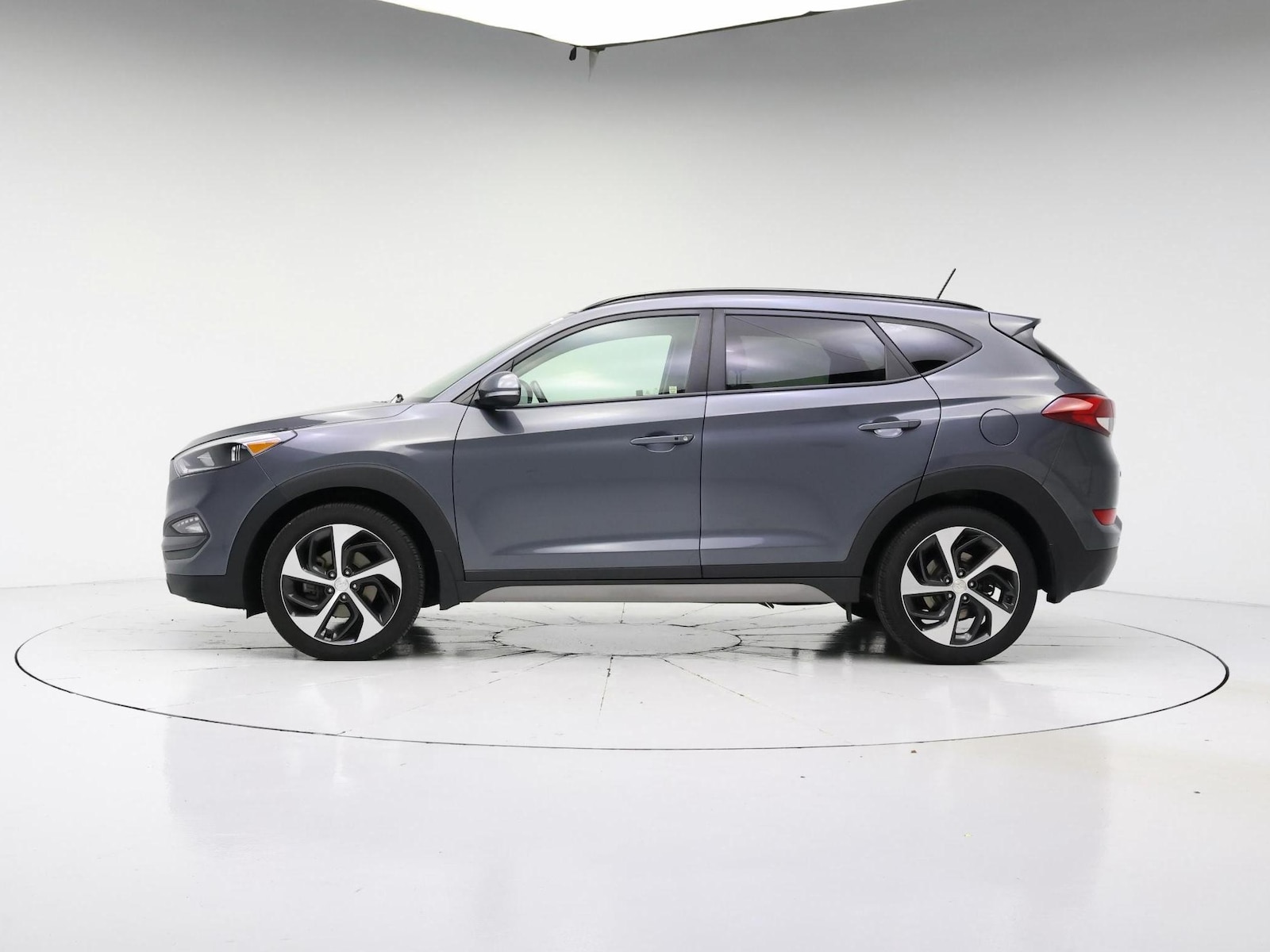 2017 Hyundai Tucson Value - Photo 8