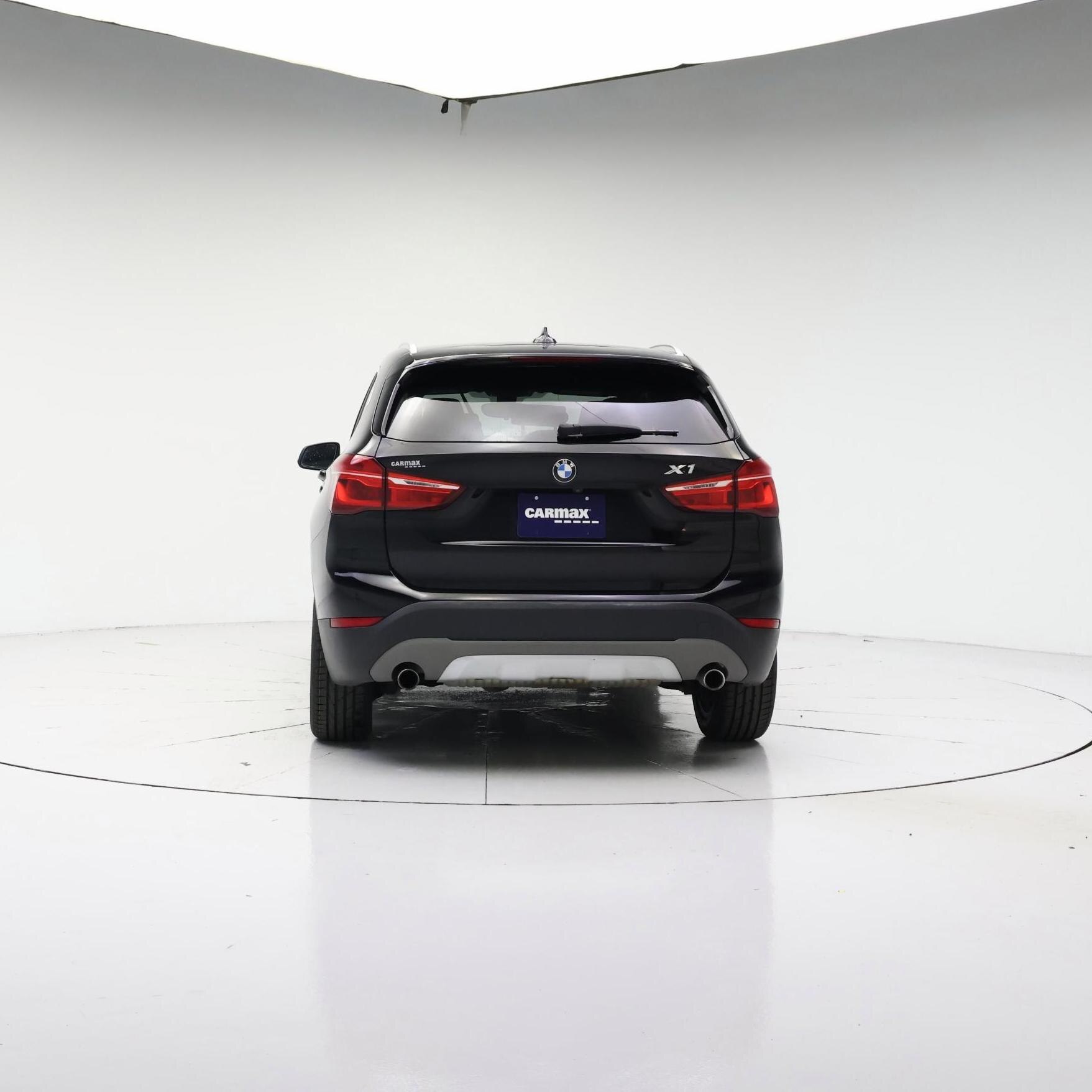 Thumbnail: 2018 BMW X1 - 6