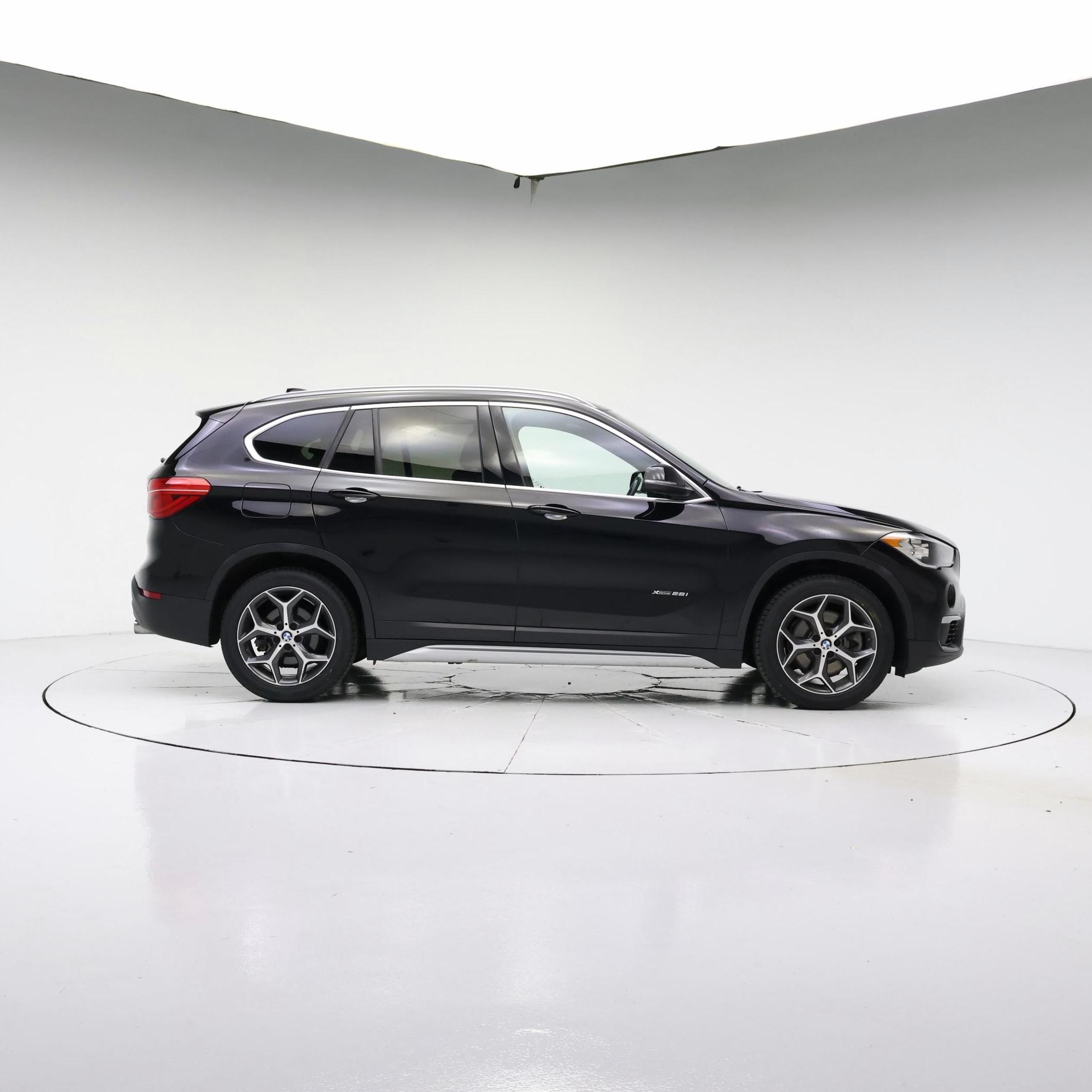 Thumbnail: 2018 BMW X1 - 7