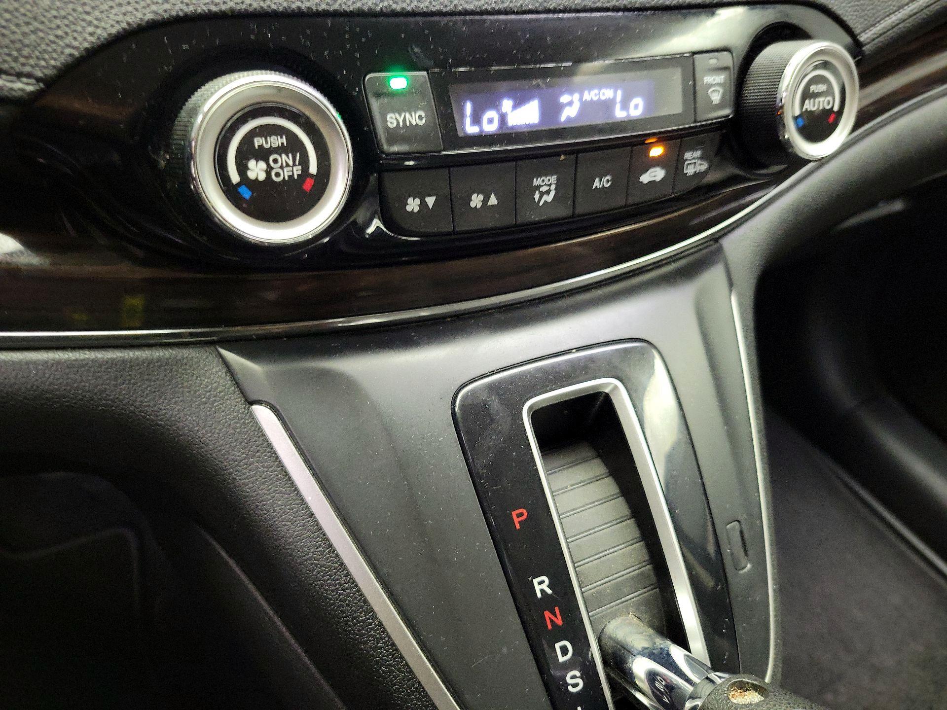 Thumbnail: 2015 Honda CR-V - 16