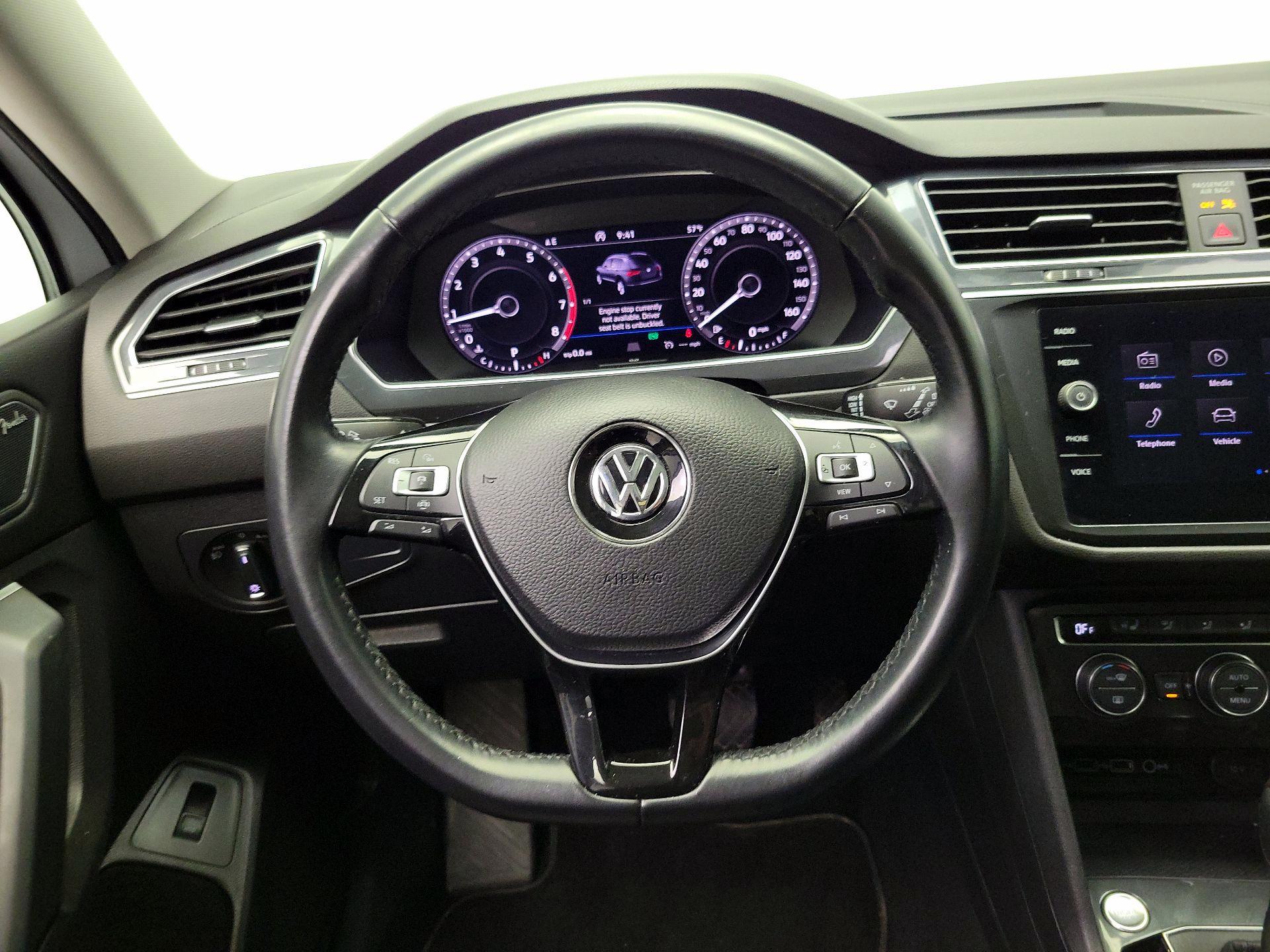 Thumbnail: 2019 Volkswagen Tiguan - 10