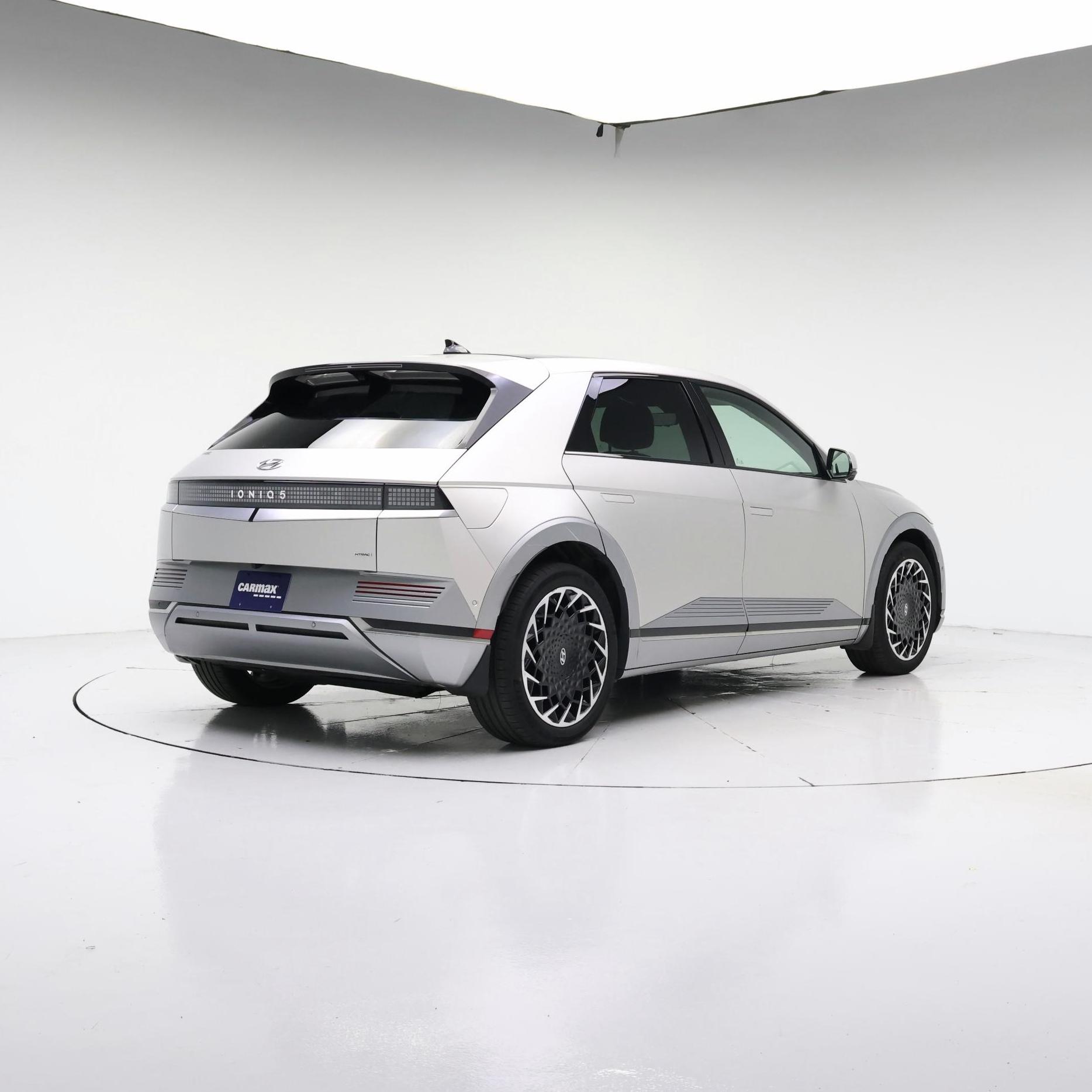 Thumbnail: 2024 Hyundai Ioniq 5 - 8